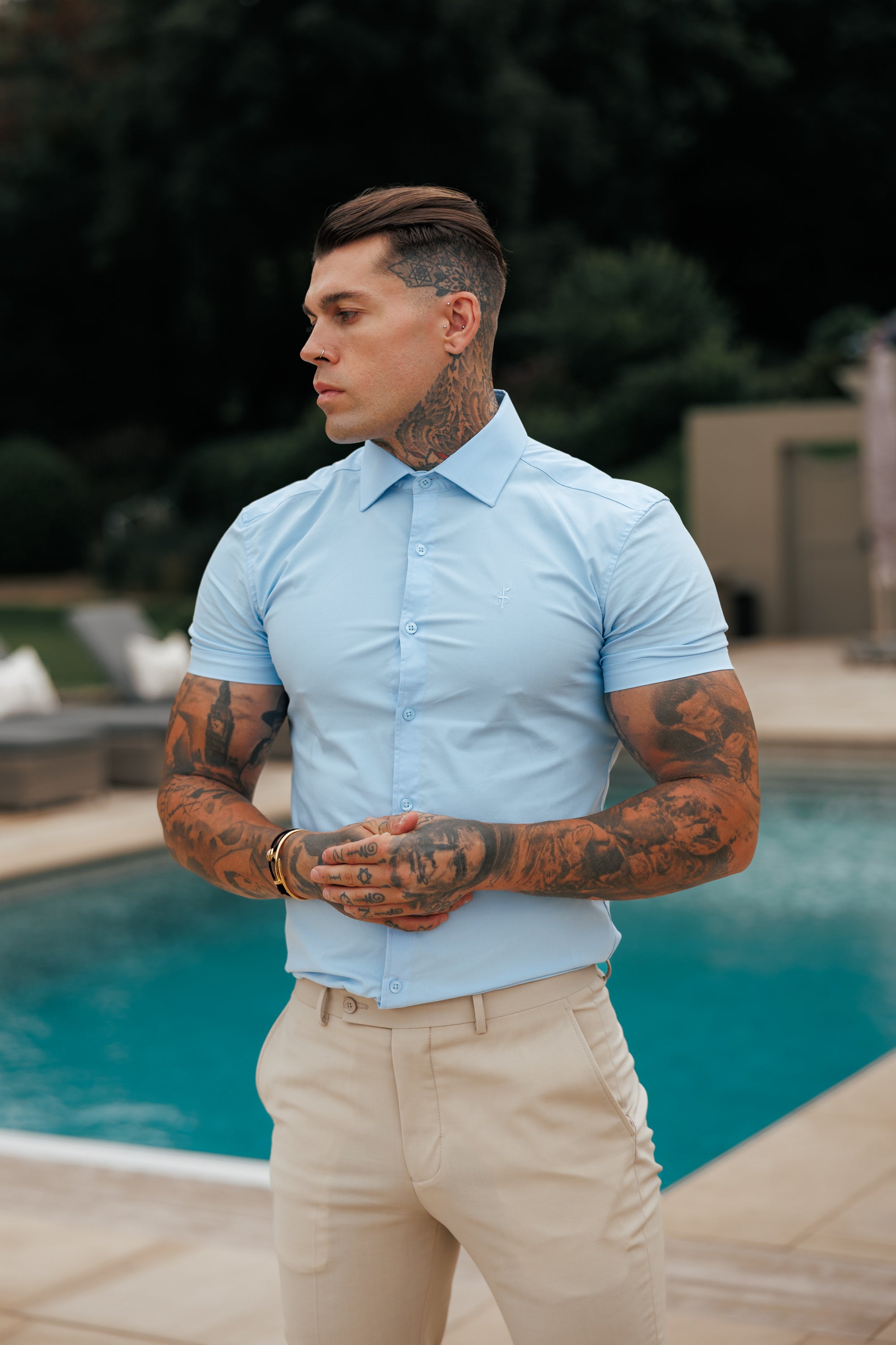Muscle Fit Advanced Stretch Powder Blue Short Sleeve with Cutaway Collar  - FS1162