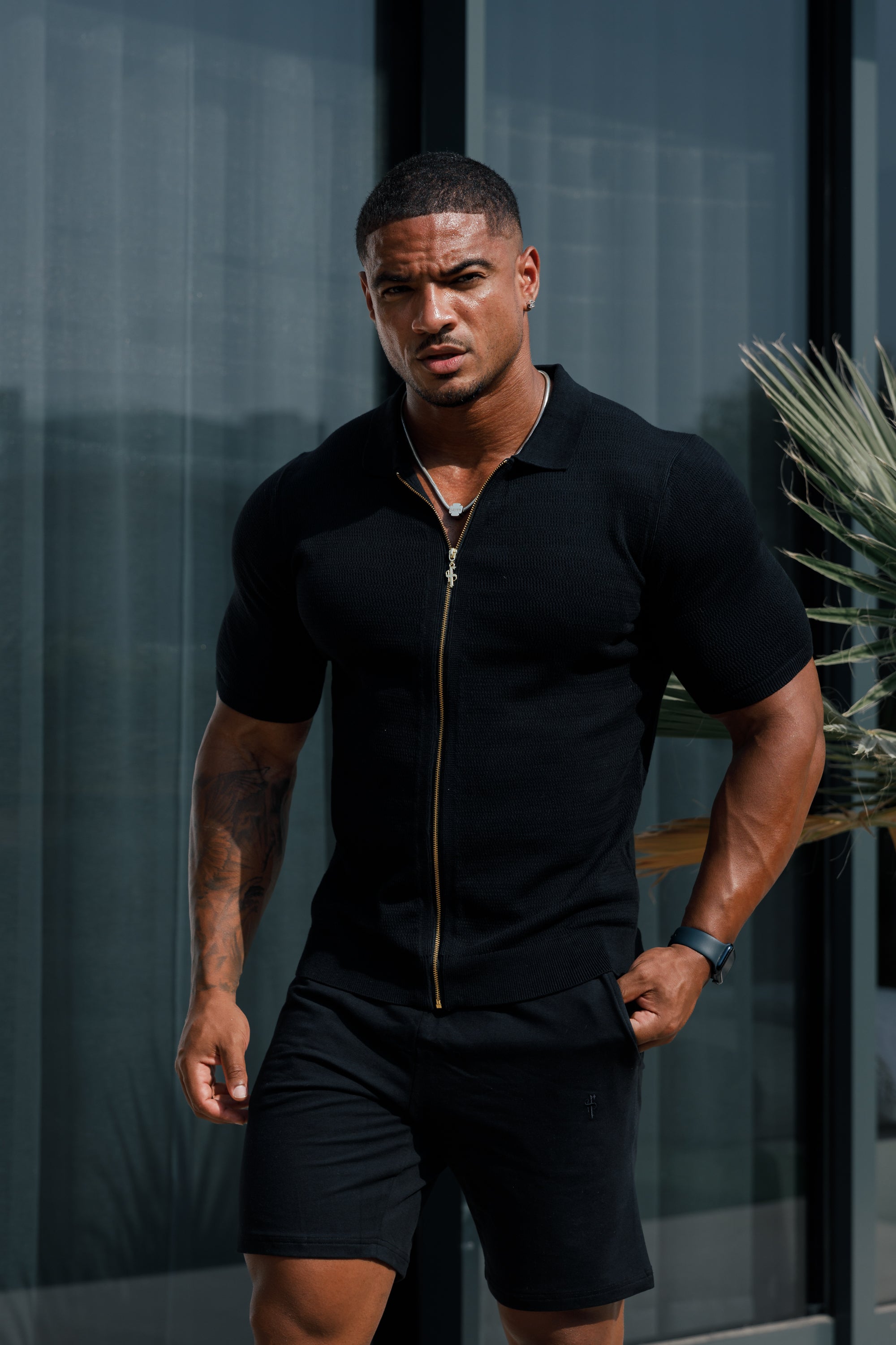 Classic Knitted Textured Design With Full Length Zip Black Short Sleeve - FSN151