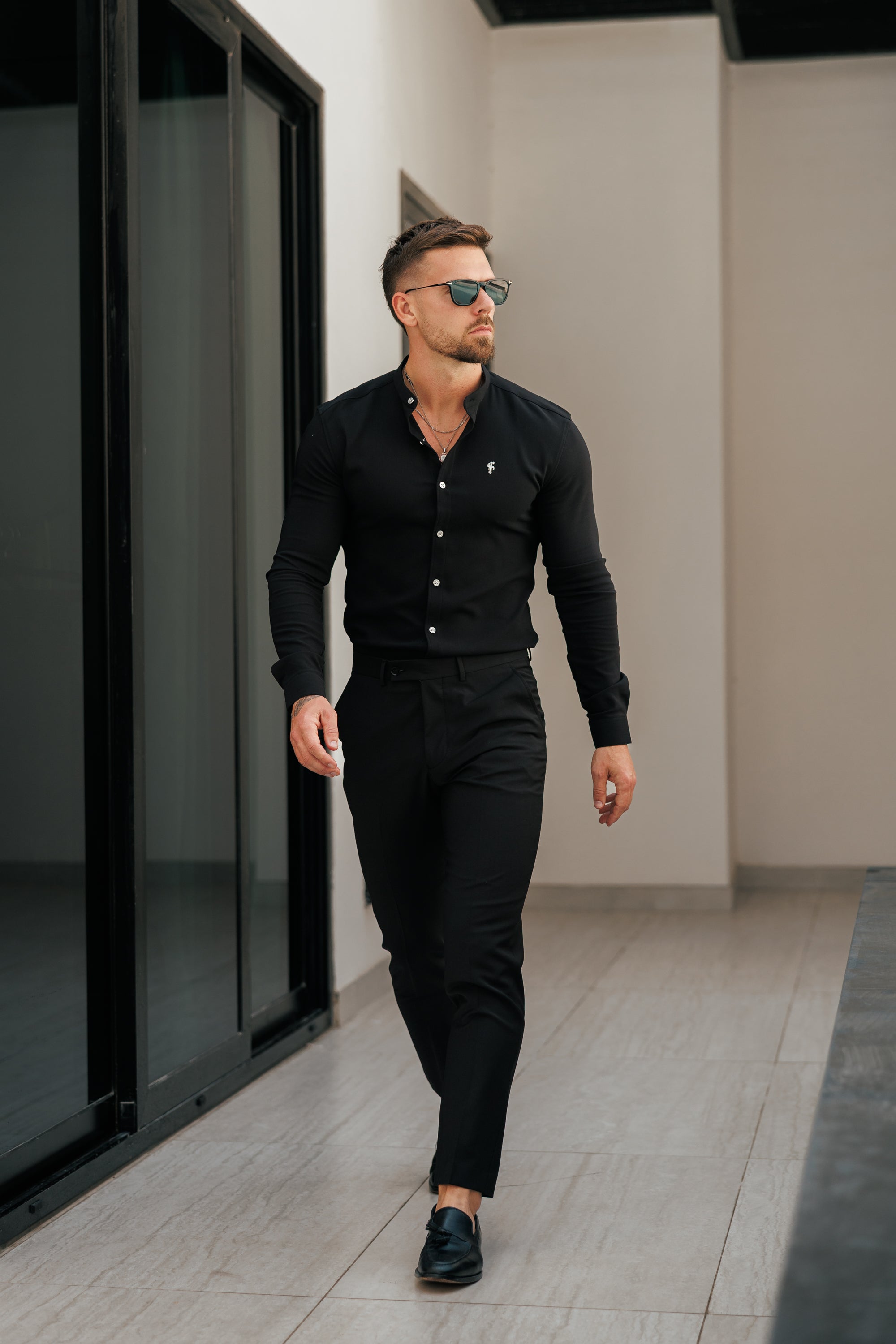 Super Slim Scuba Black / Silver Long Sleeve Stretch with Grandad Collar - FS1191
