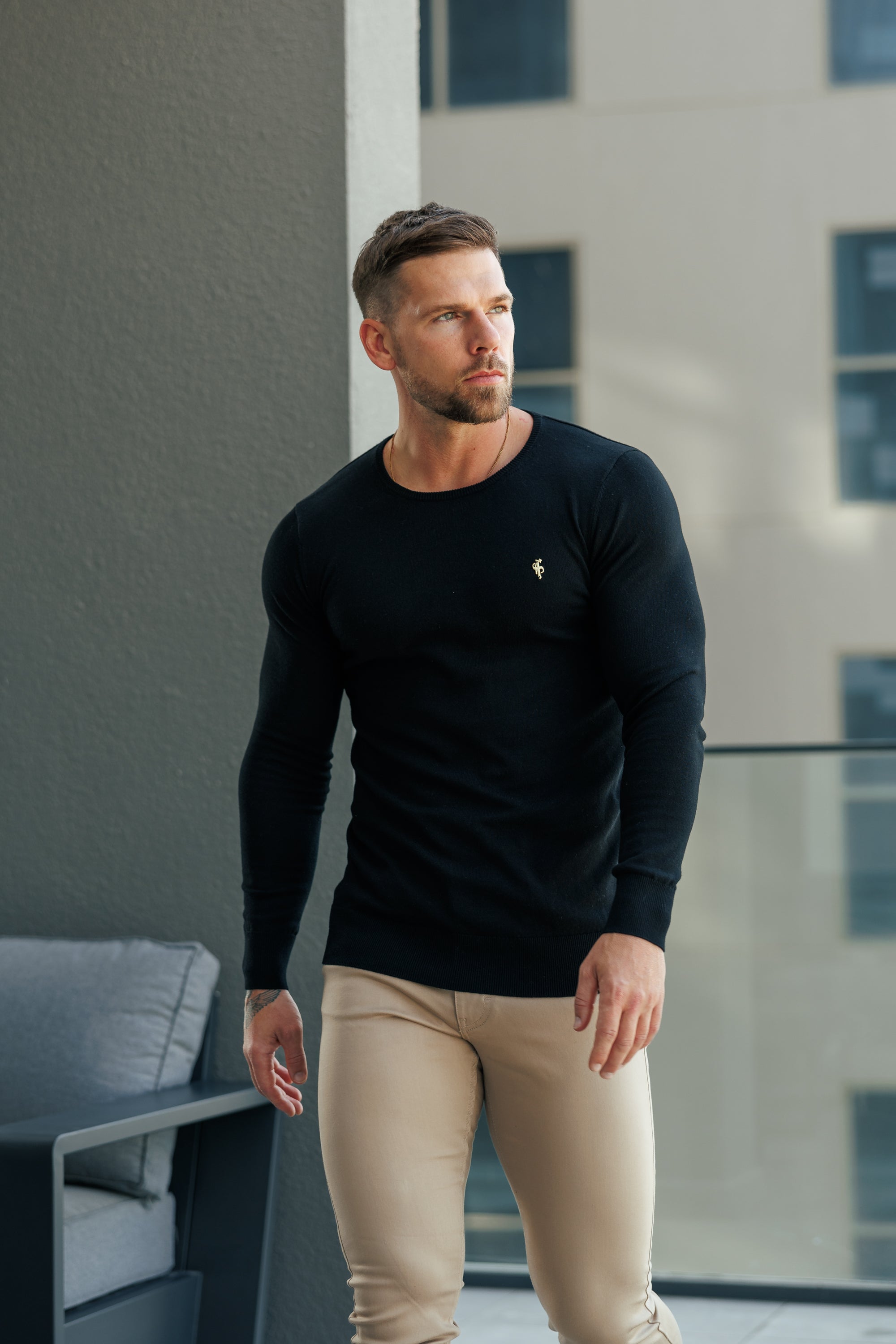 Black Crew Neck Knitted Jumper With FS Branding - FSN194