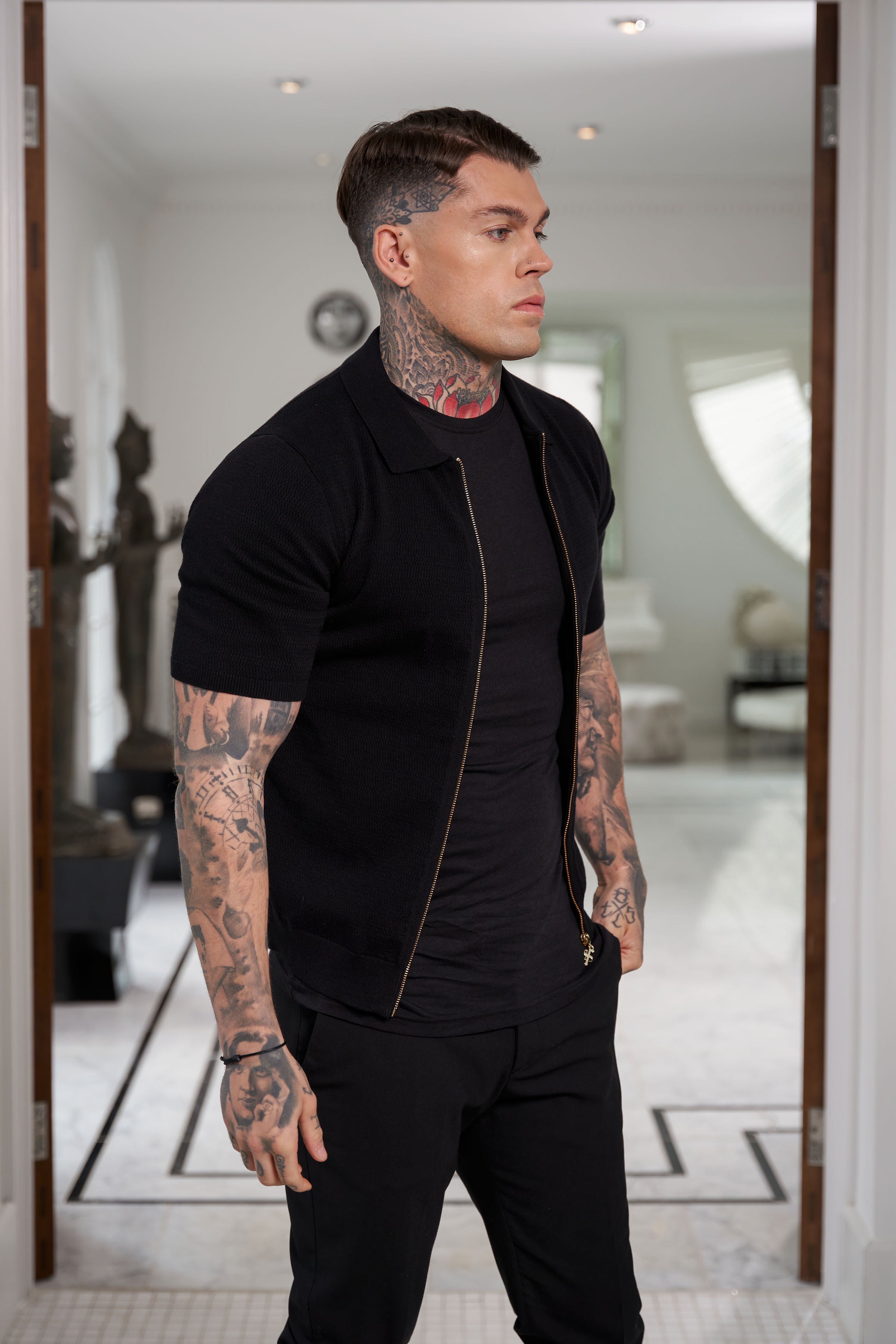Classic Knitted Textured Design With Full Length Zip Black Short Sleeve - FSN151