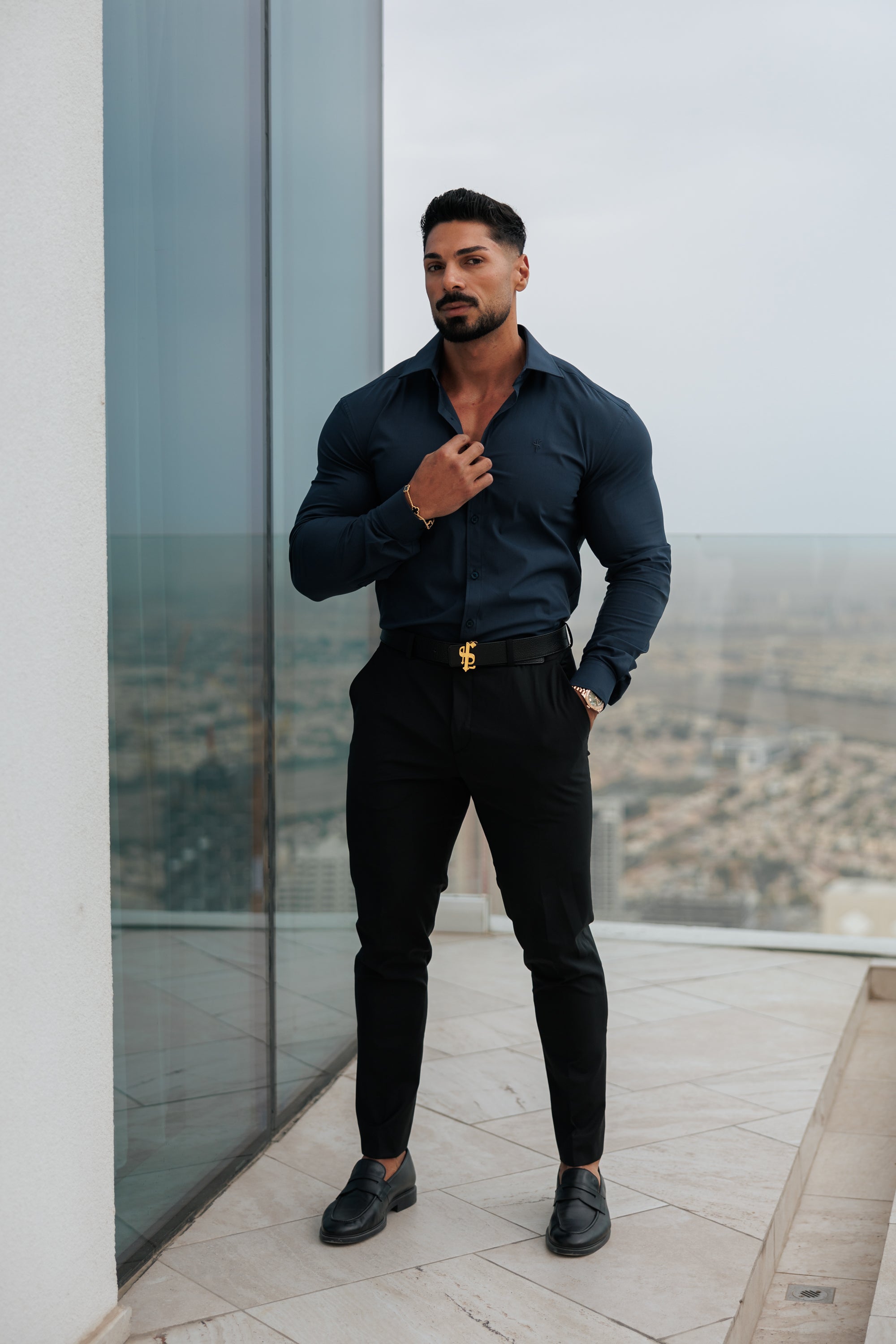 Muscle Fit Advanced Stretch Navy with Cutaway Collar  - FS1168