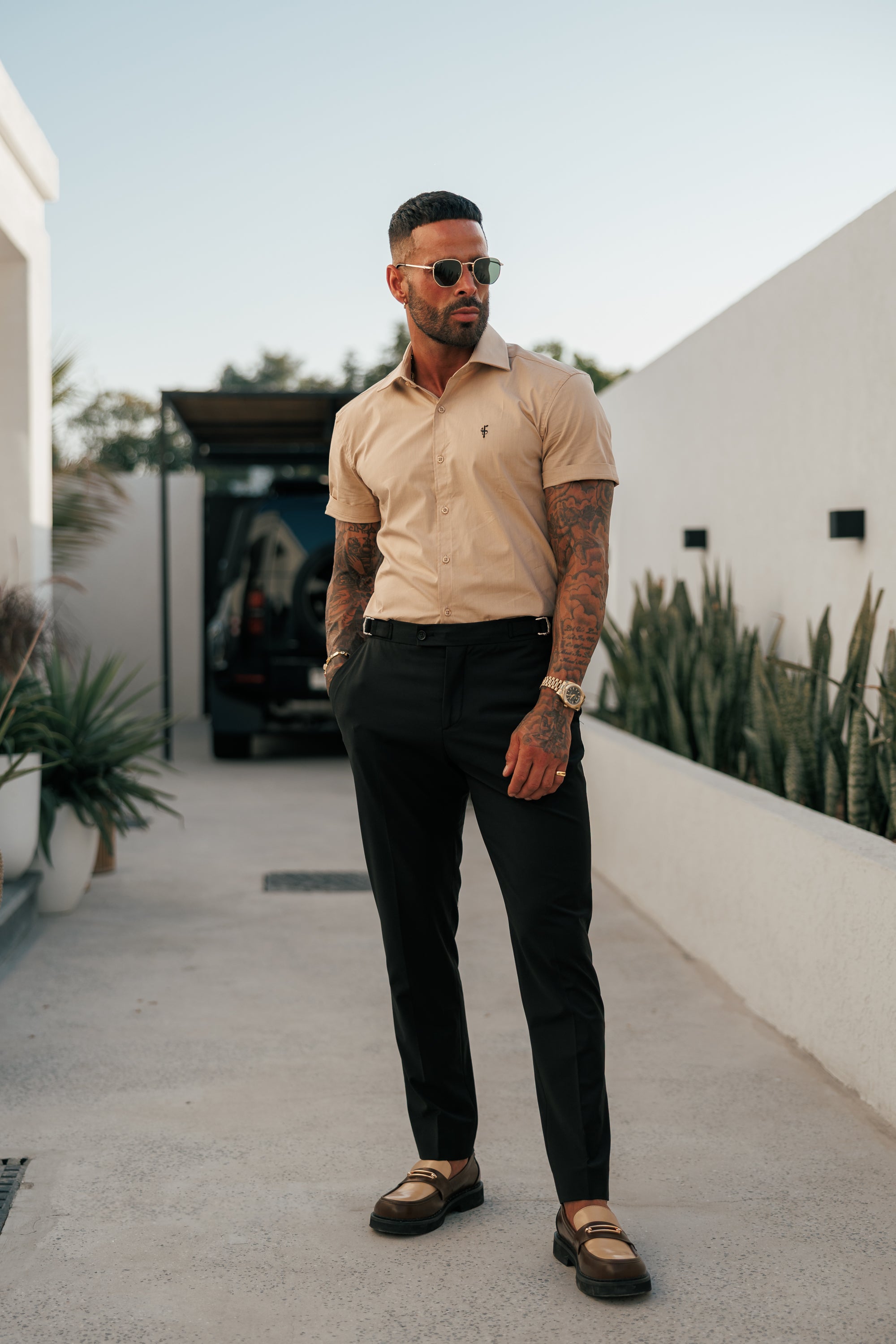 Super Slim Stretch Beige Short Sleeve with Cutaway Collar  - FS1161