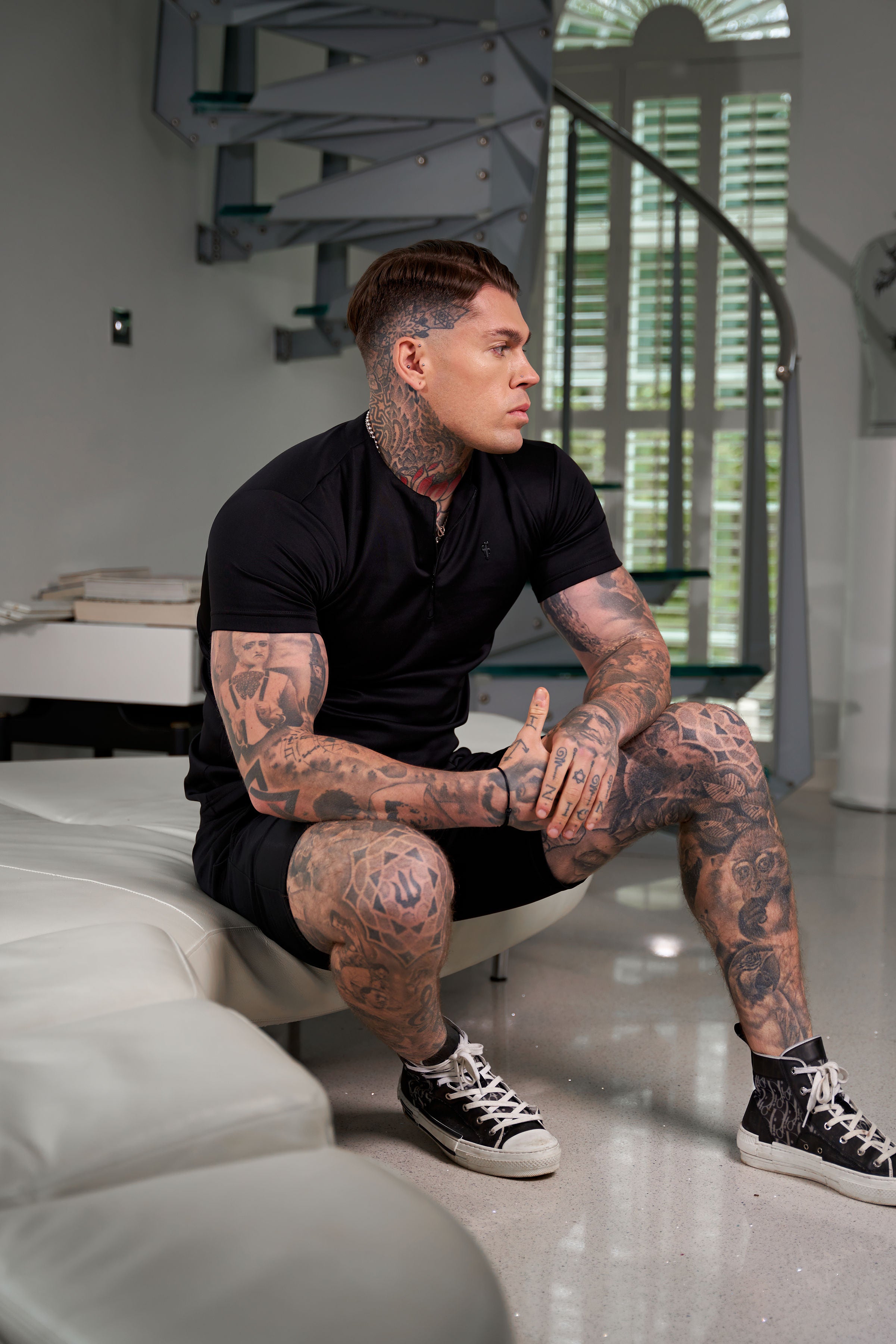 Scuba Black Crew T Shirt With Zip Detail Short Sleeve - FSH1031