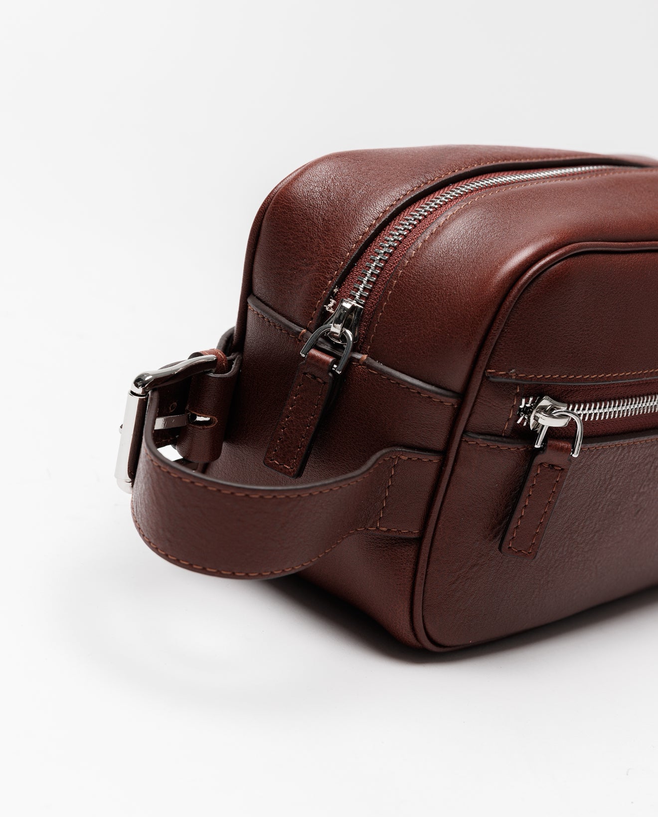 Dark Tan Leather Wash Bag - FSH1393