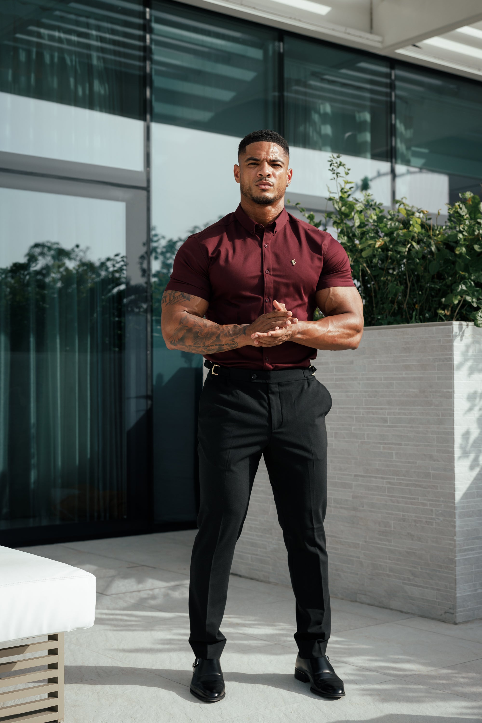 Super Slim Stretch Burgundy Denim Short Sleeve with Gold Metal Decal and Button Down Collar - FS1045
