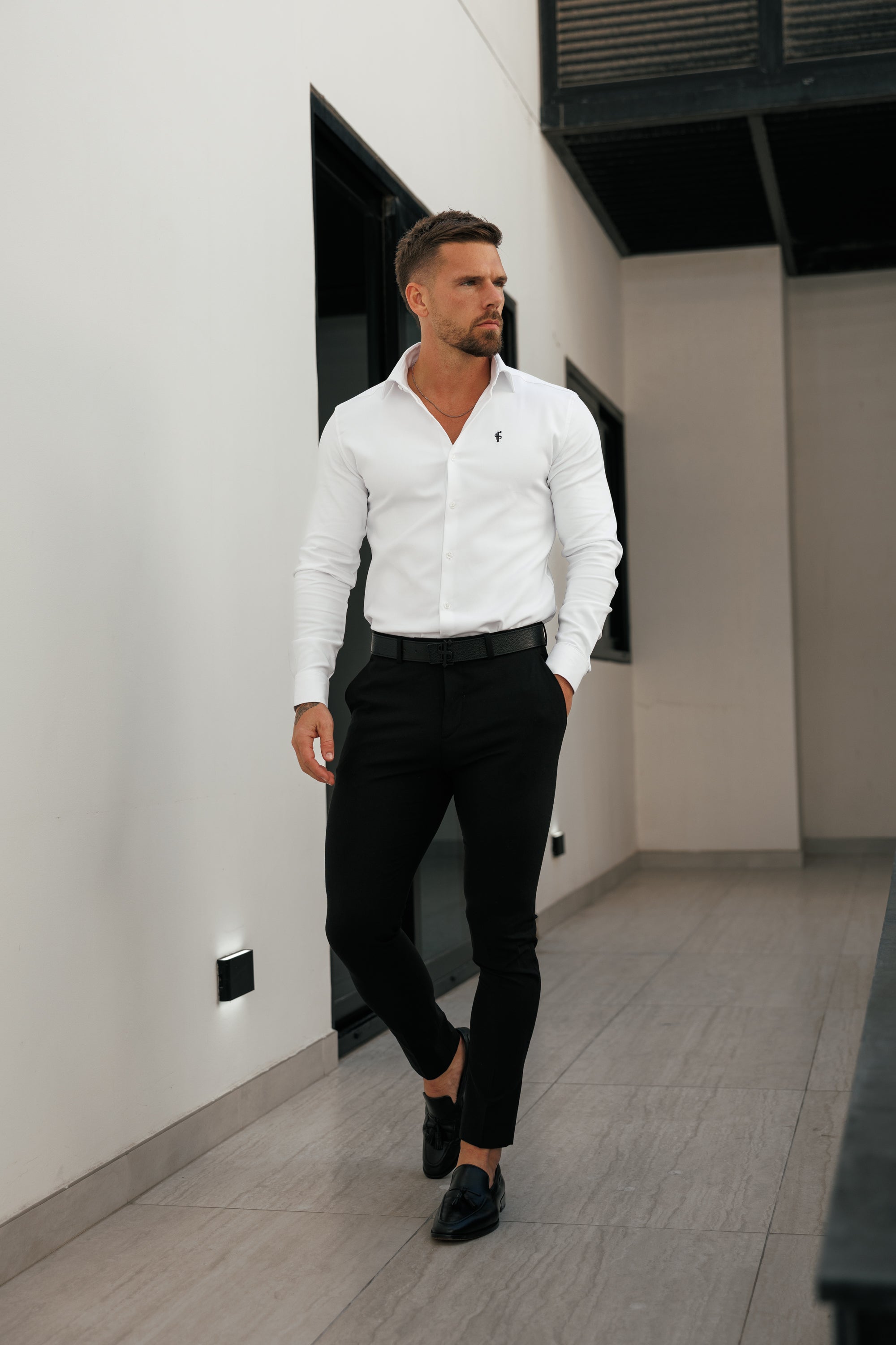 Classic Scuba White Long Sleeve Stretch with Cutaway Collar - FS1240