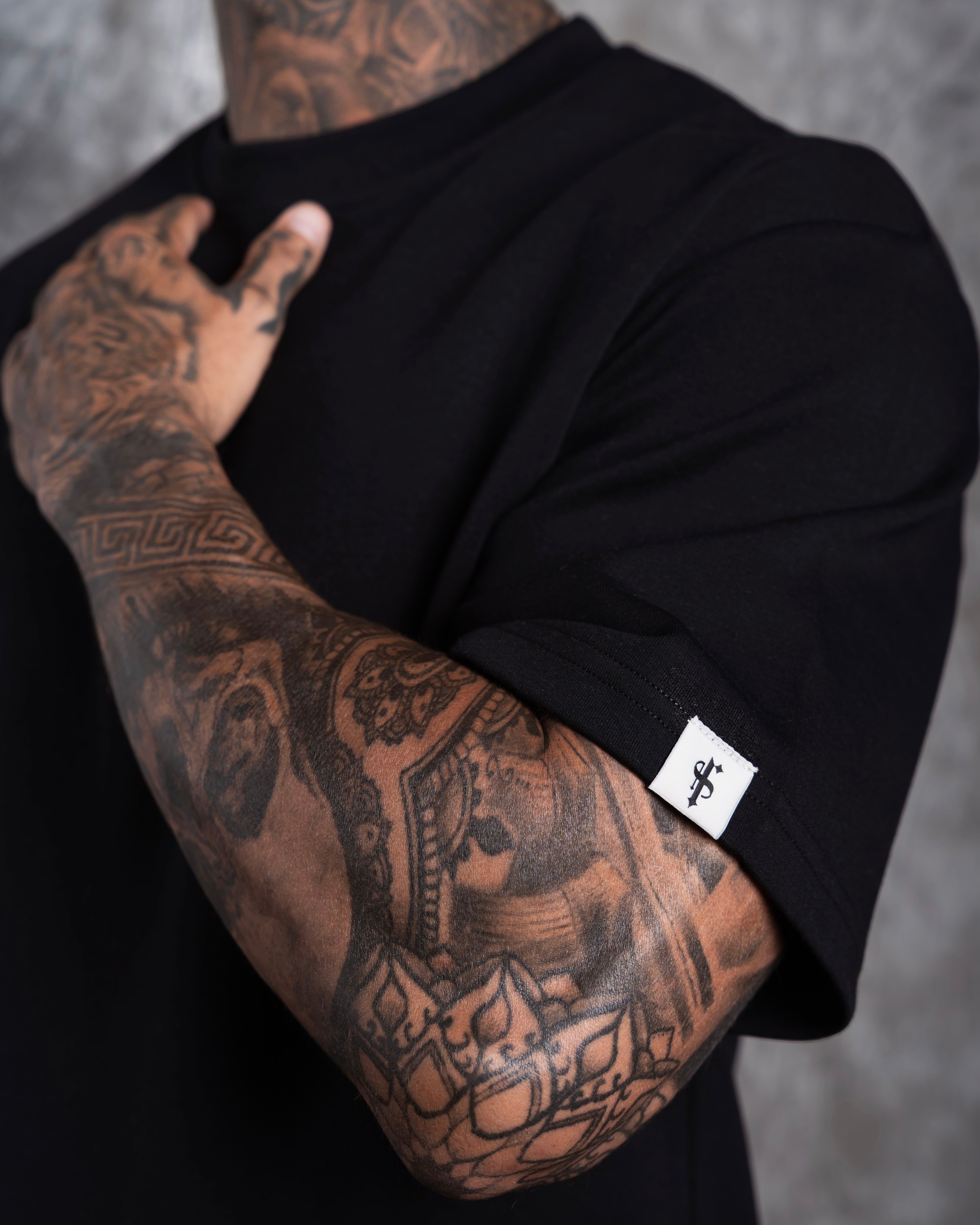 Classic Heavyweight Oversized Crew T Shirt Black - FSR042