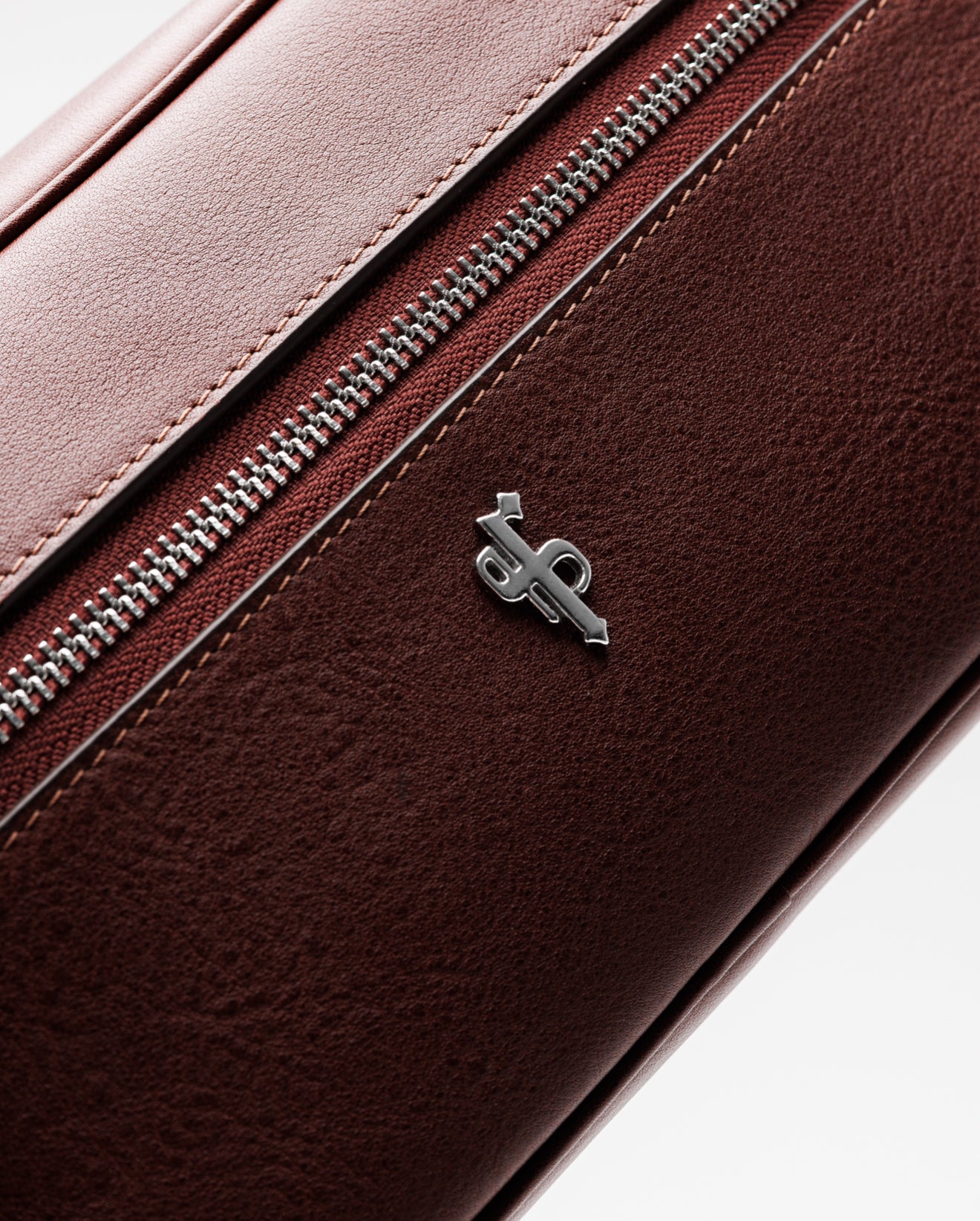 Dark Tan Leather Wash Bag - FSH1393