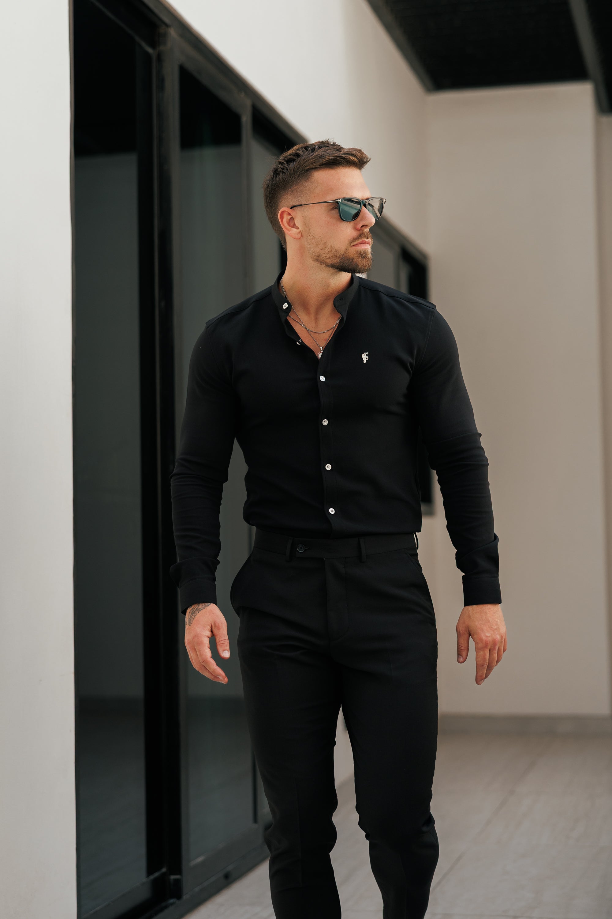 Super Slim Scuba Black / Silver Long Sleeve Stretch with Grandad Collar - FS1191