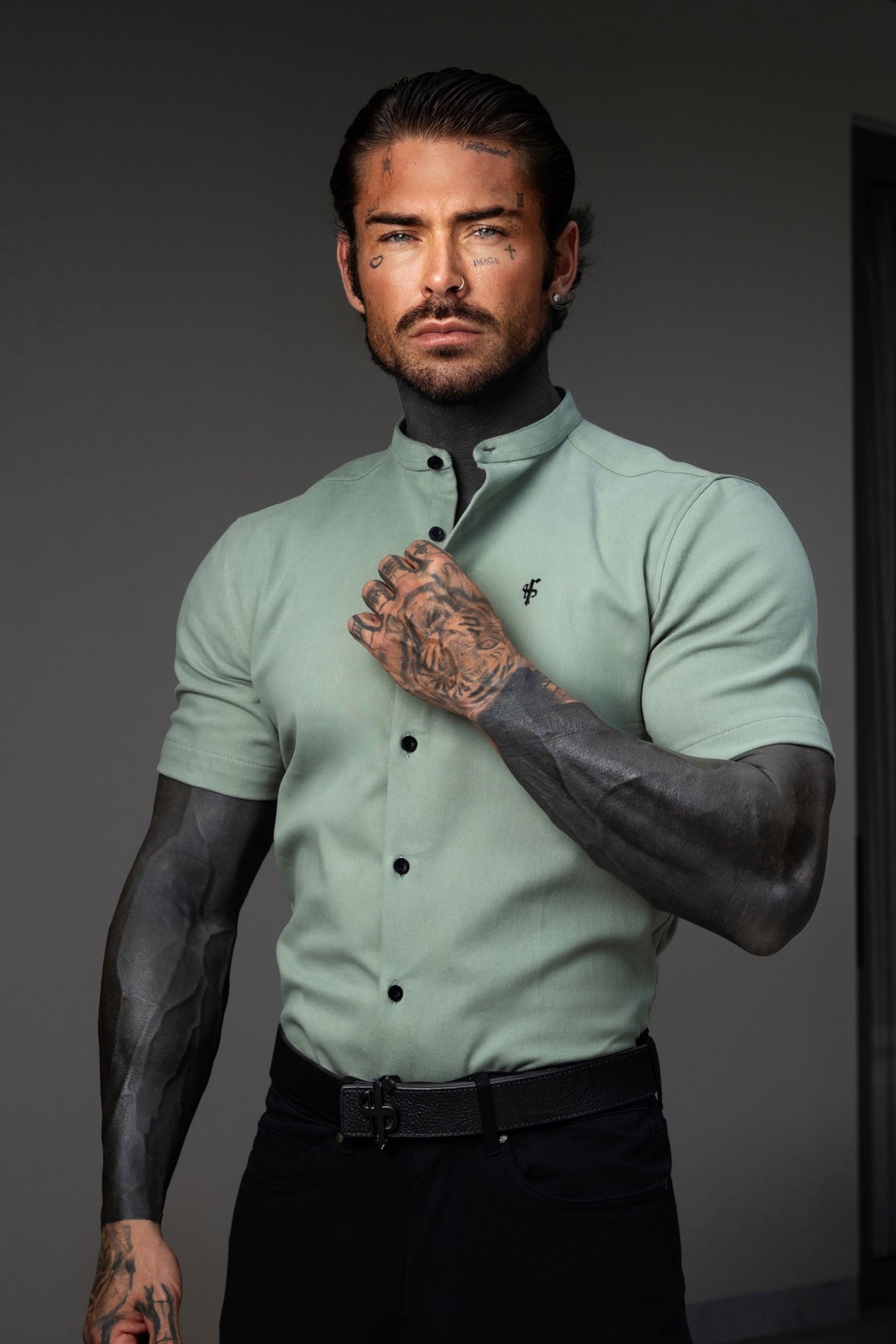 Classic Stretch Khaki / Sage with Grandad Collar Short Sleeve - FS1258