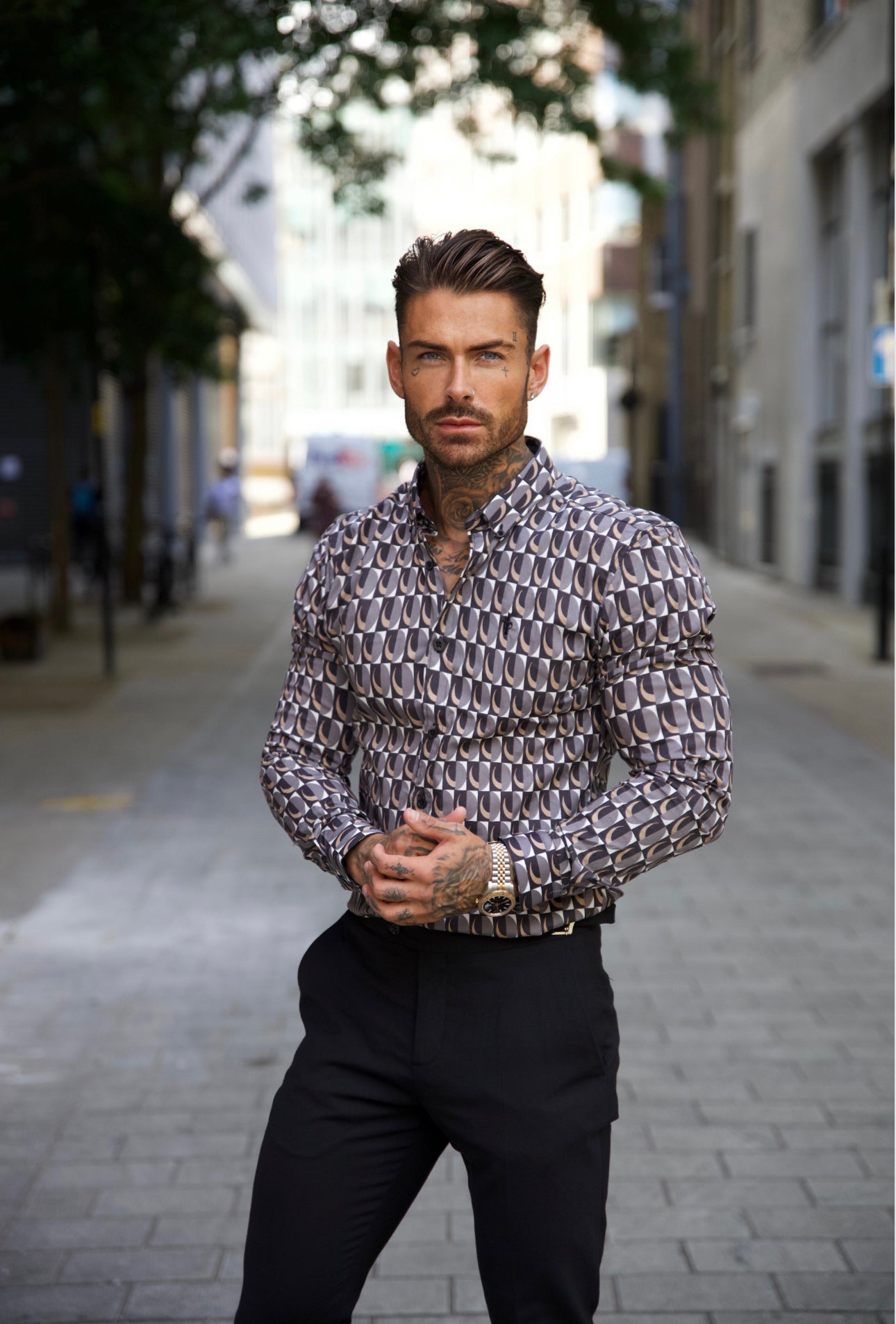 Super Slim Stretch Black Multi Retro Print Long Sleeve with Button Down Collar - FS910