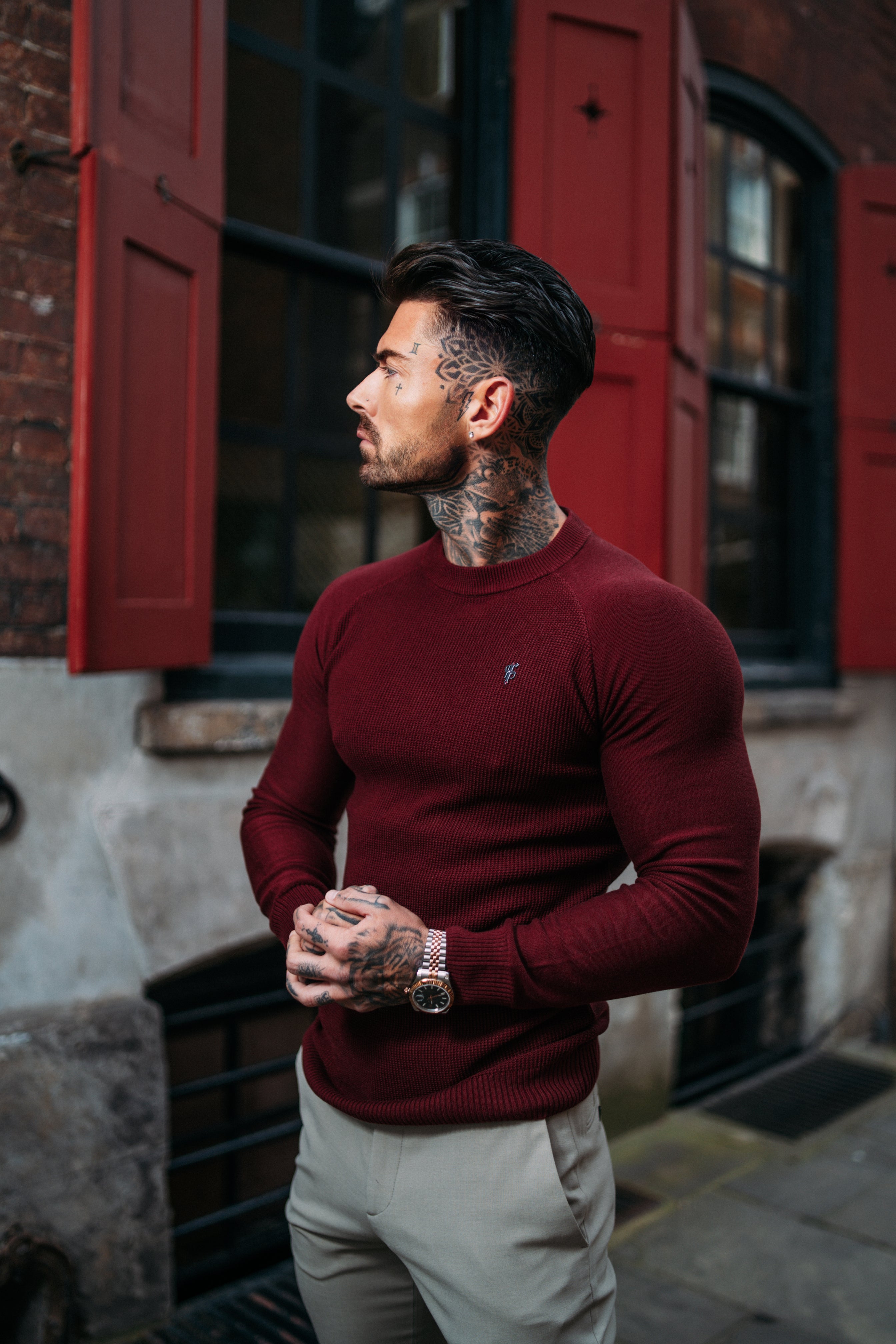 Burgundy Knitted Honeycomb Raglan Crew Super Slim Jumper With Metal Decal - FSN065