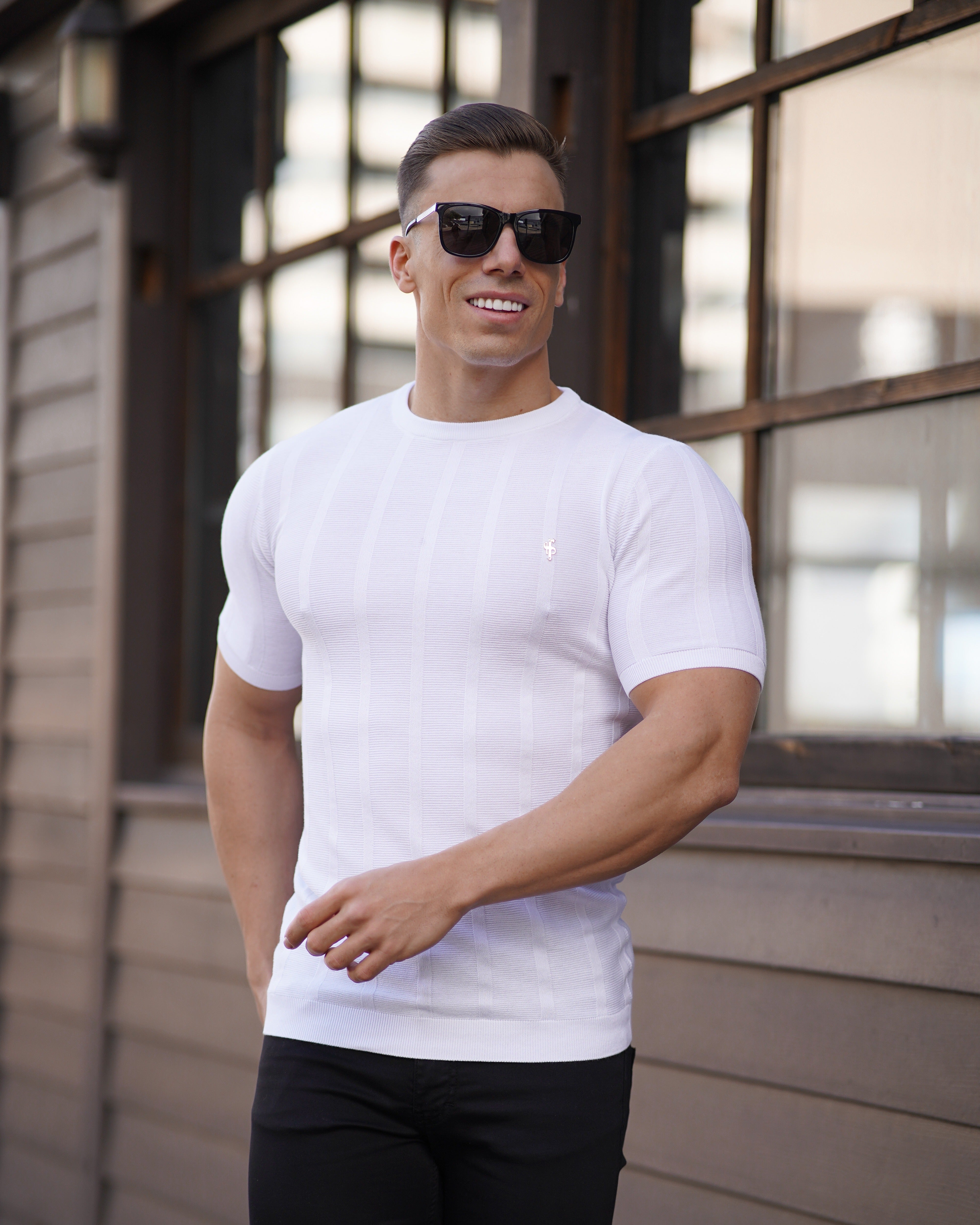 Classic Short Sleeve White Knitted Wide Rib Crew with Gold Emblem - FSH512