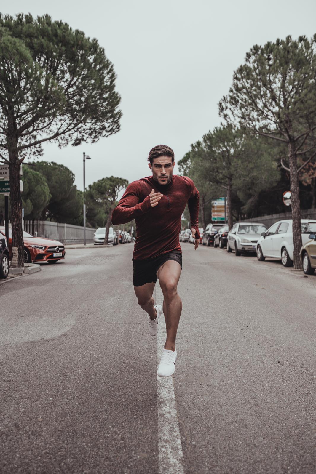 Long sleeve Burgundy / Black half zip gym top - FSM030