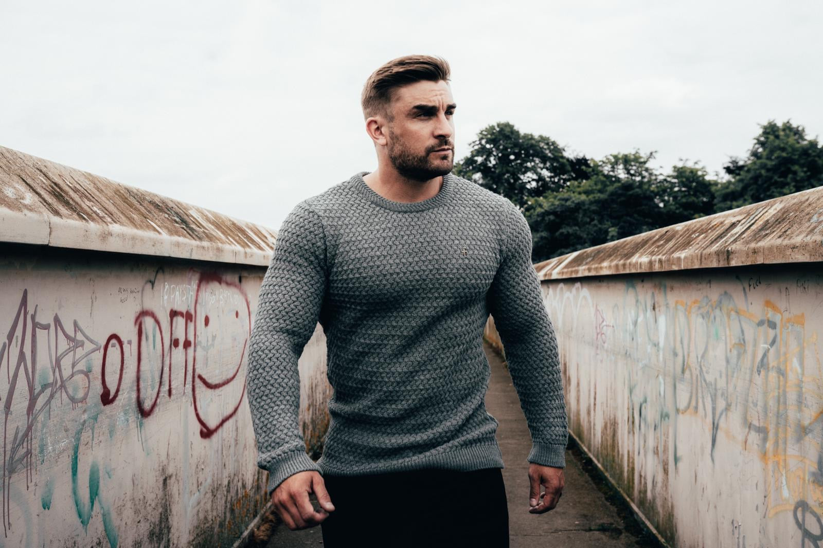 Grey Knitted Weave Super Slim Jumper With Metal Decal - FSJ016