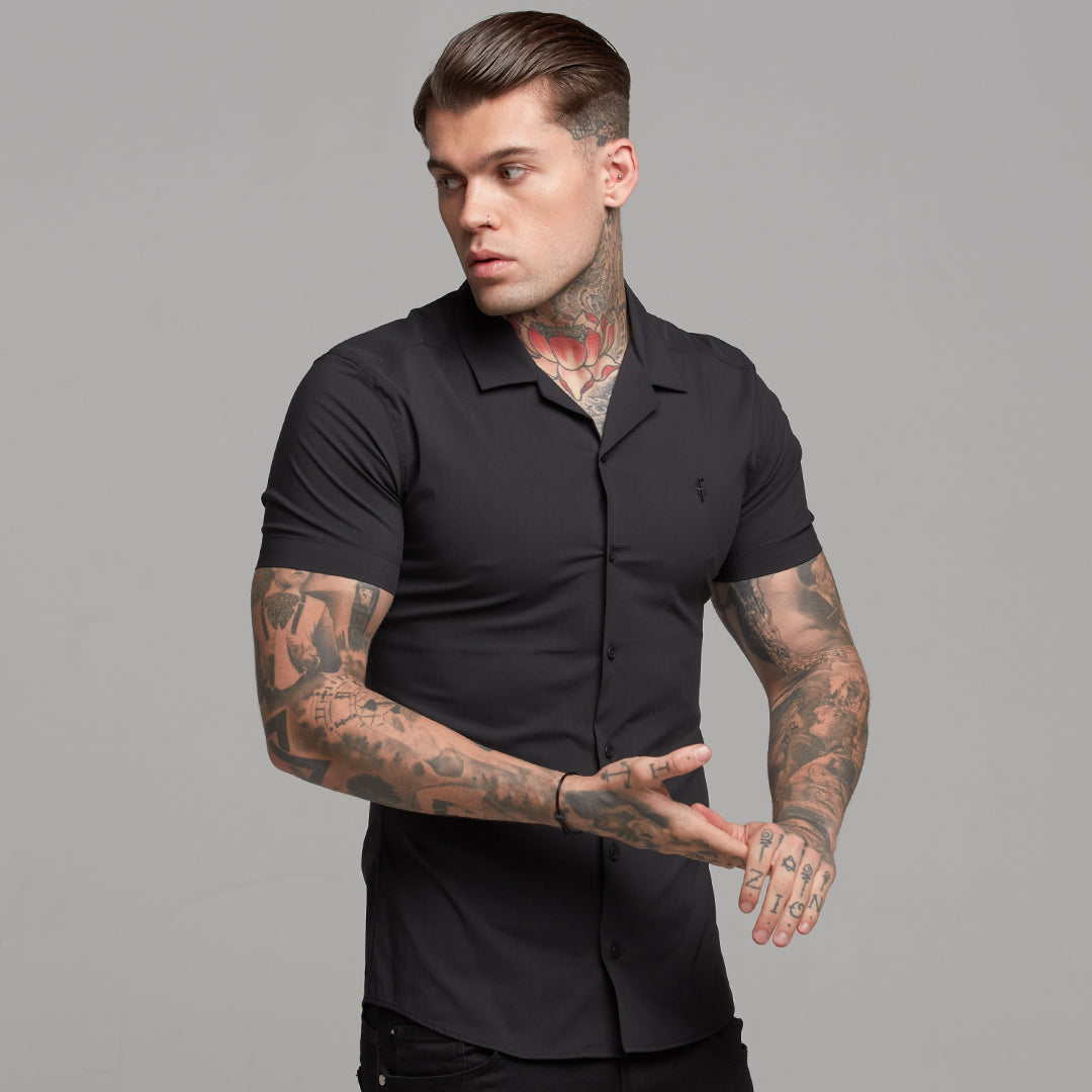 Super Slim Stretch Revere Classic Black Short Sleeve - FS404 (LAST CHANCE)