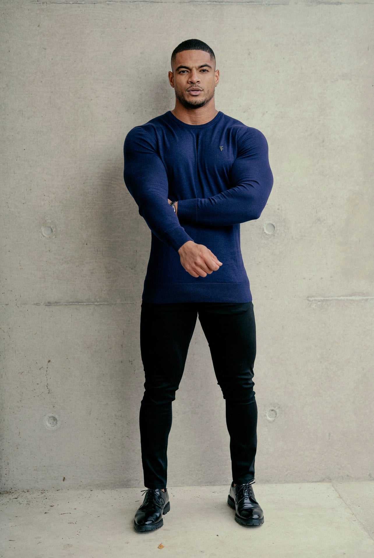 Classic Navy Crew Neck Knitted Jumper with Metal Decal - FSN088