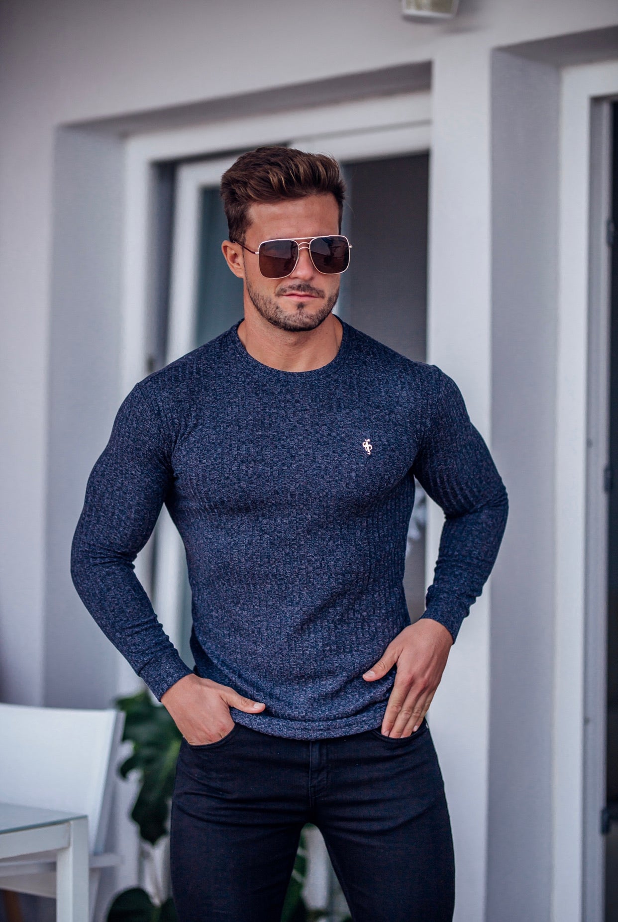 Classic Navy Ribbed Knit Jumper With Gold Emblem - FSH539