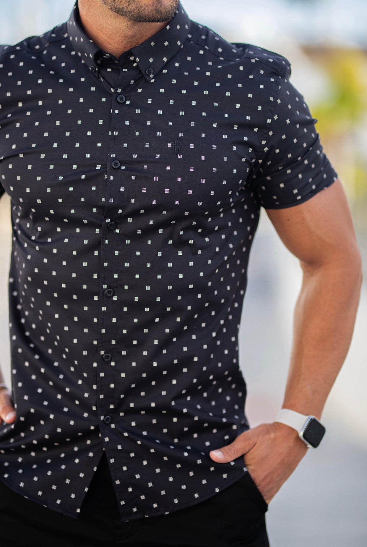Super Slim Stretch Black & Off White Broken Square Print Short Sleeve - FS691