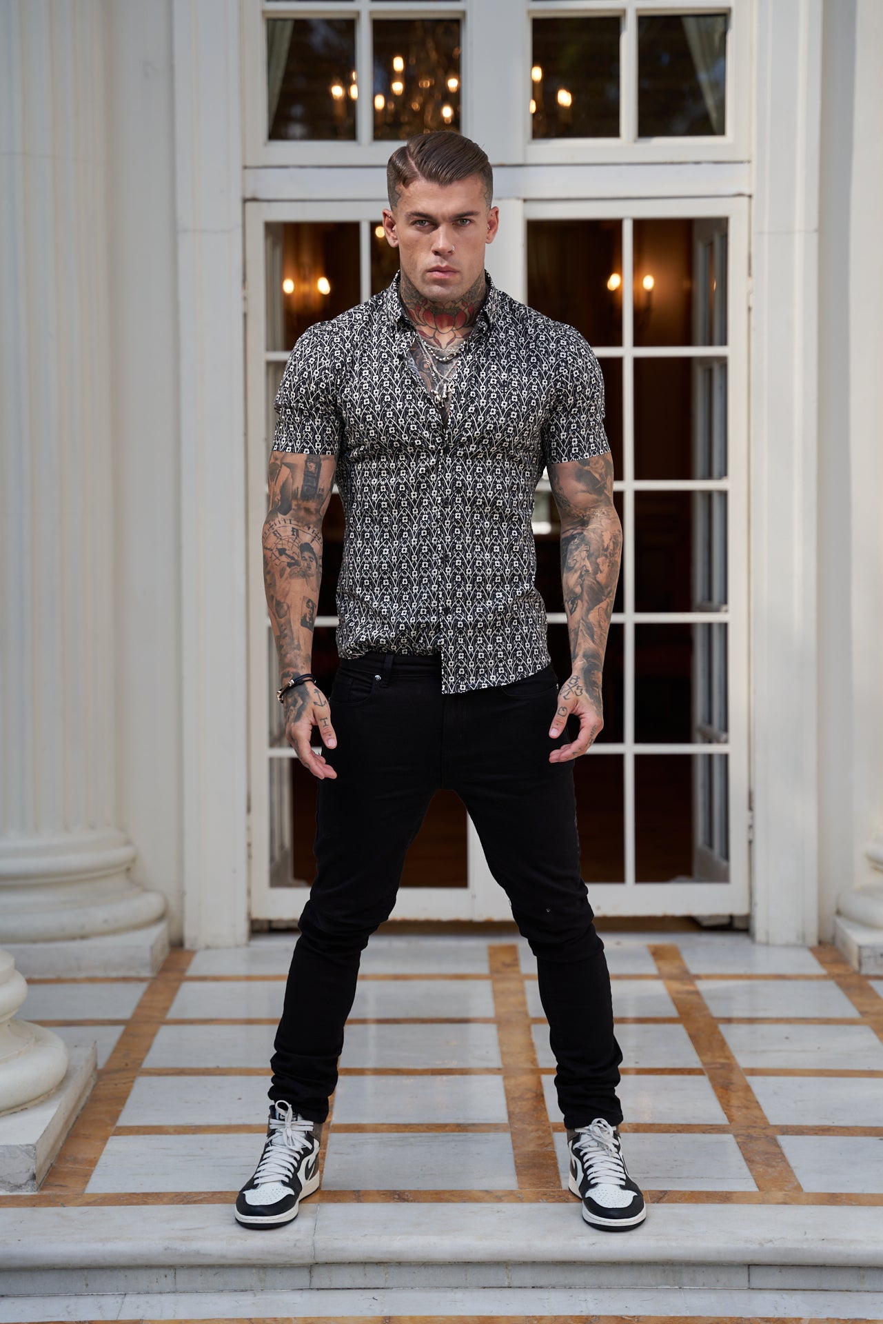Super Slim Stretch Black and Ecru Geo Flower Print Short Sleeve with Button Down Collar - FS787