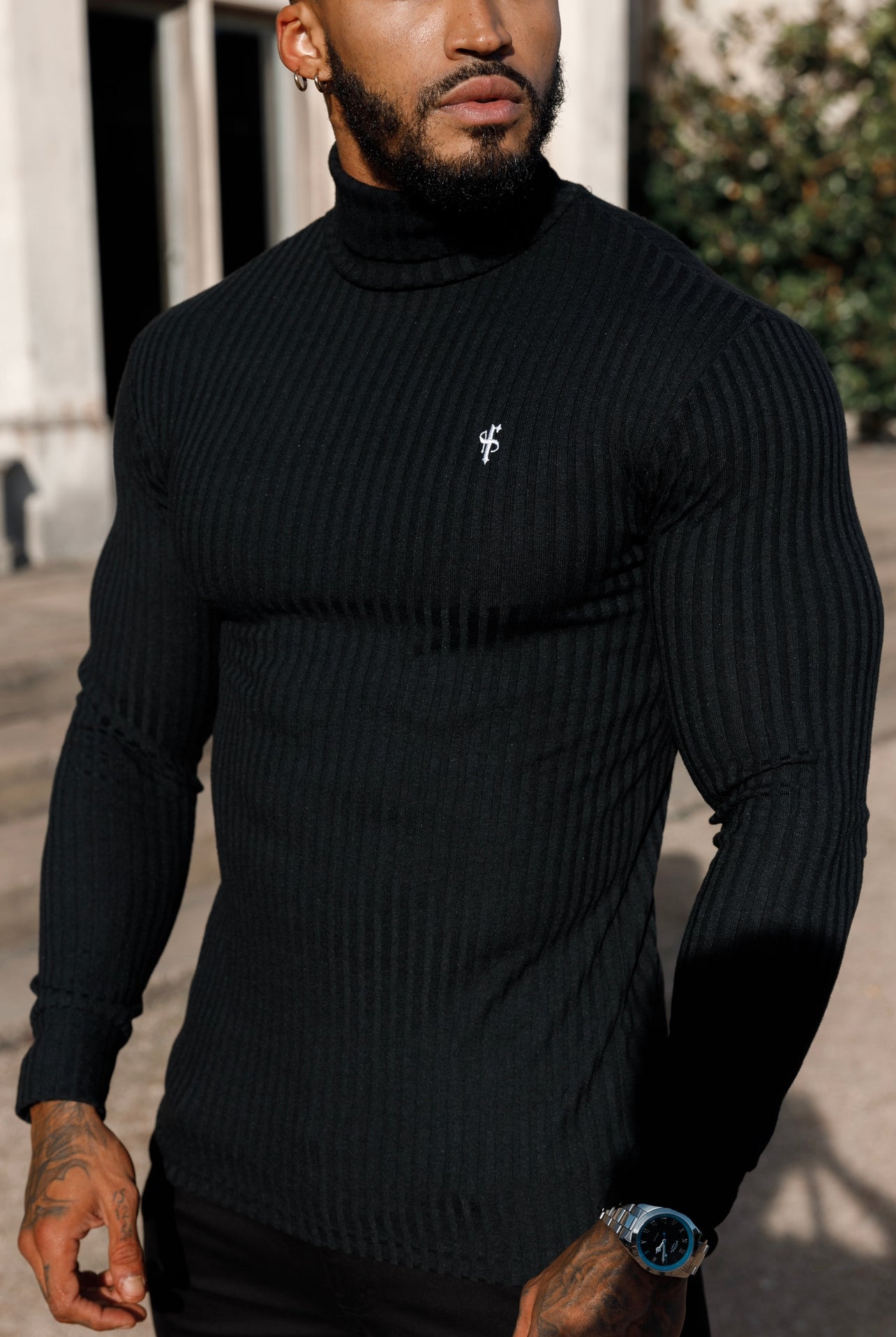 Classic Black / White Ribbed Knit Roll Neck Jumper - FSH776