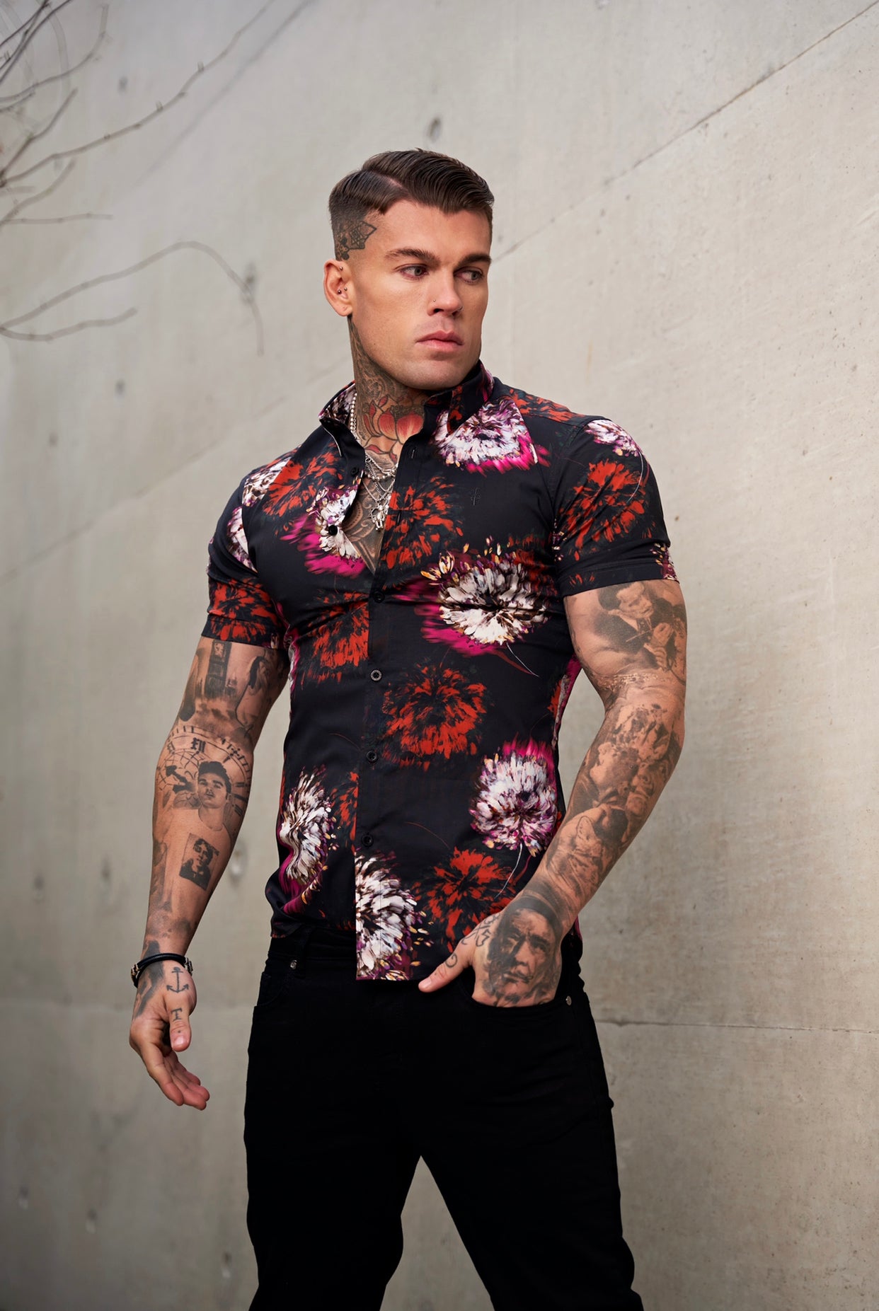 Super Slim Stretch Black with Red / Pink Blurred Flower Print Short Sleeve with Button Down Collar - FS845