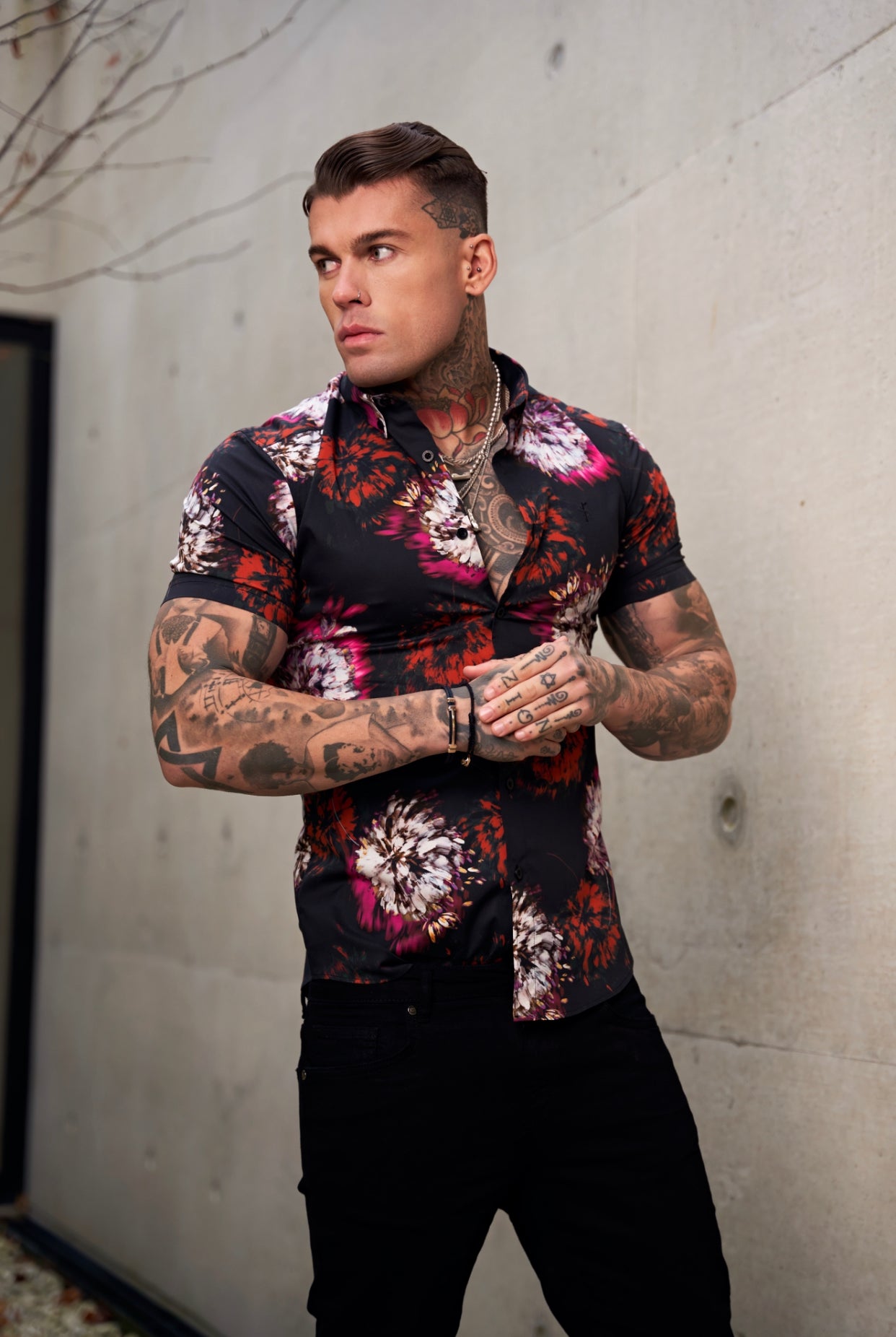 Super Slim Stretch Black with Red / Pink Blurred Flower Print Short Sleeve with Button Down Collar - FS845