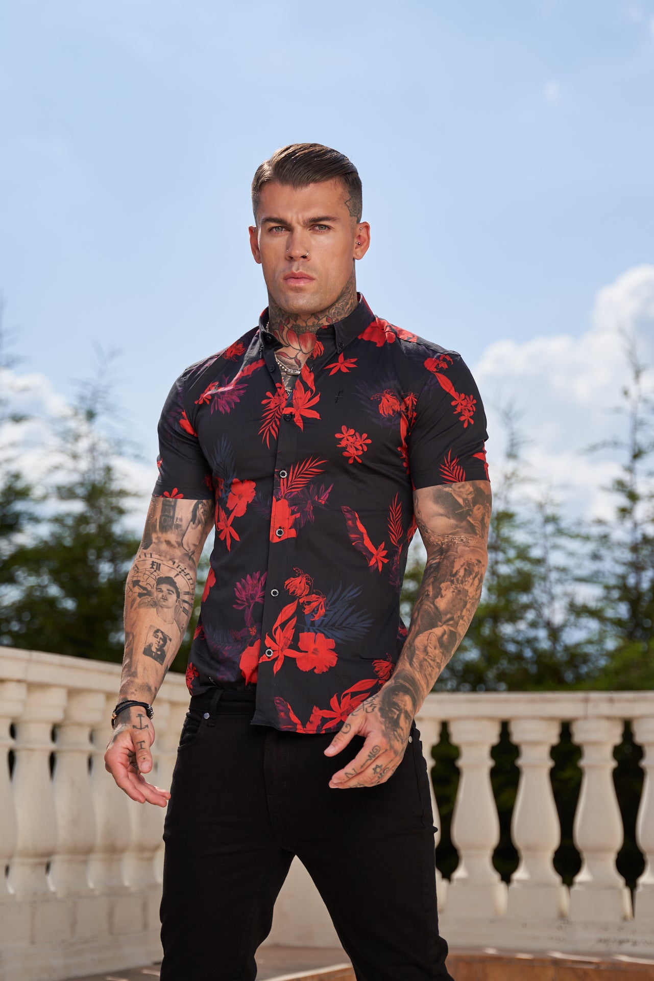 Super Slim Stretch Black and Red Floral Print Short Sleeve with Button Down Collar - FS767