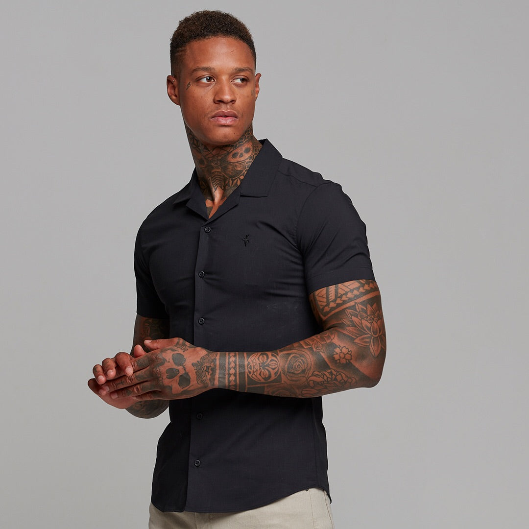 Super Slim Stretch Revere Classic Black Short Sleeve - FS404 (LAST CHANCE)
