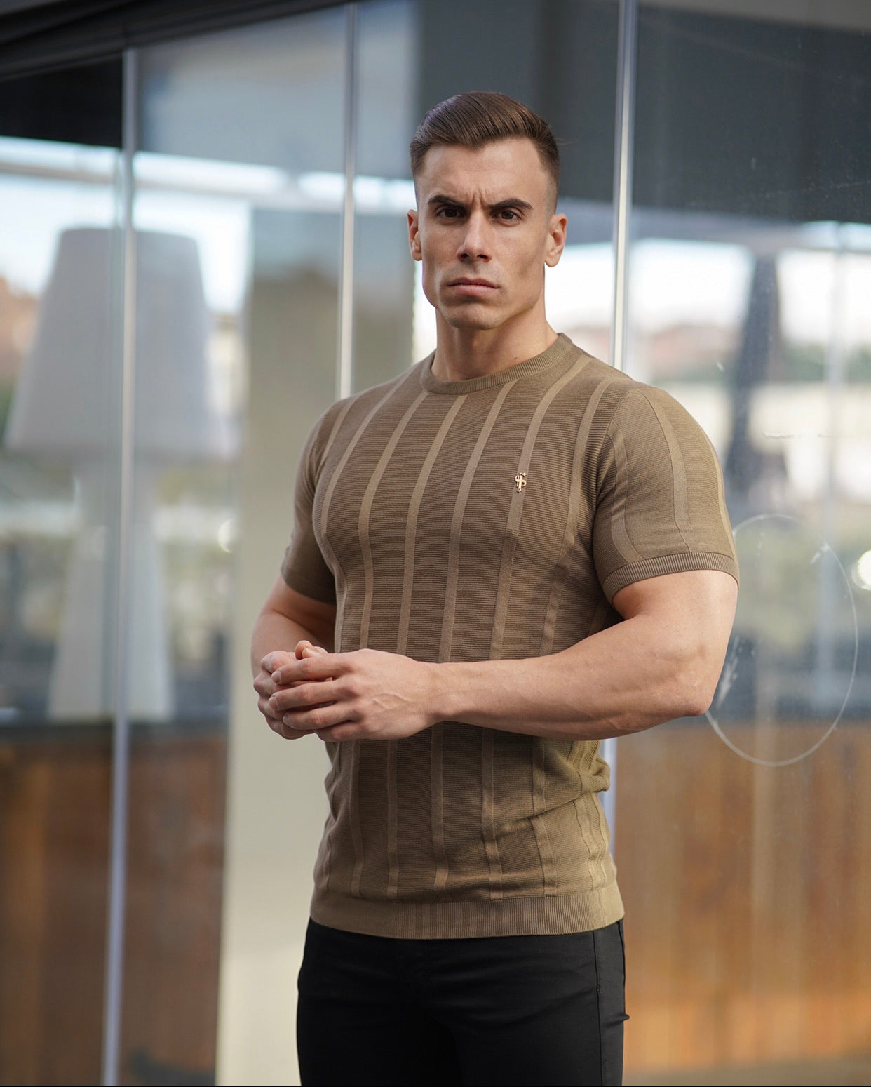 Classic Short Sleeve Olive Green Knitted Wide Rib Crew with Gold Emblem - FSH561