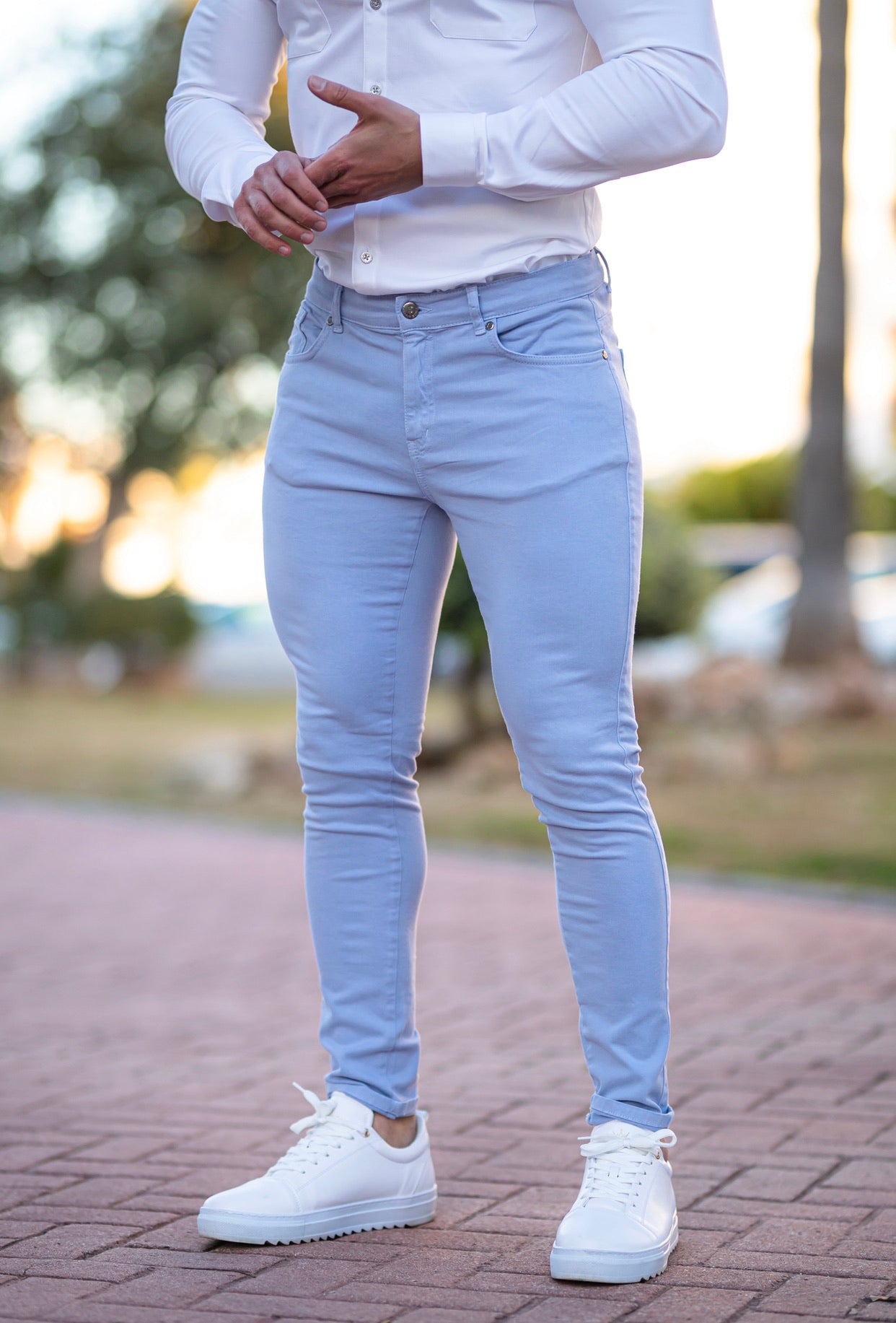 Slim Pale Blue Jeans - FSH135 (LAST CHANCE)