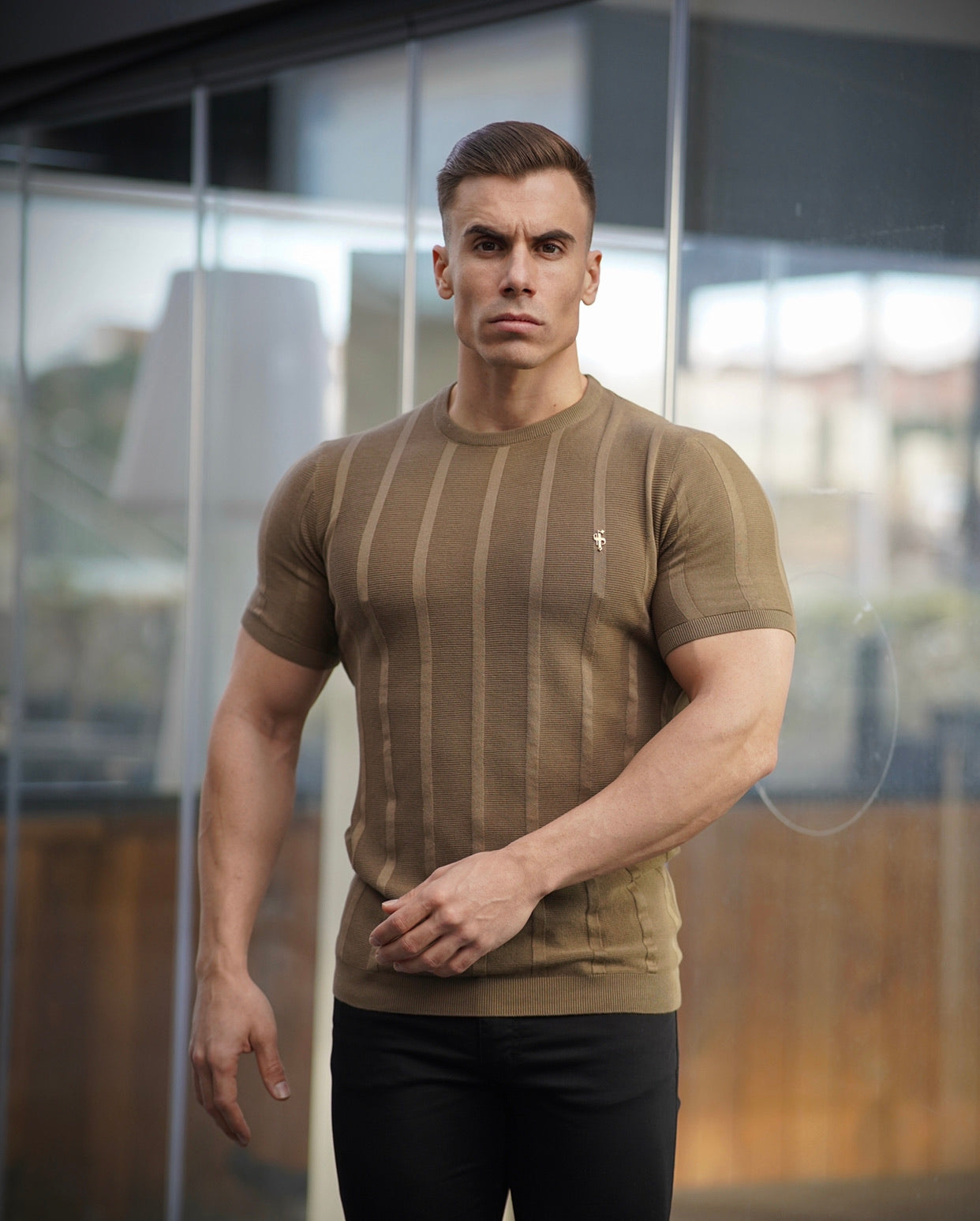 Classic Short Sleeve Olive Green Knitted Wide Rib Crew with Gold Emblem - FSH561