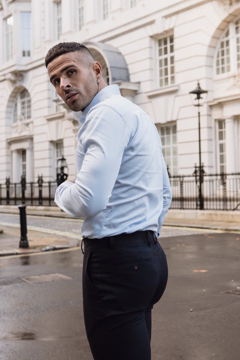 Buy Men Beige Slim Fit Solid Casual Trousers Online - 792324