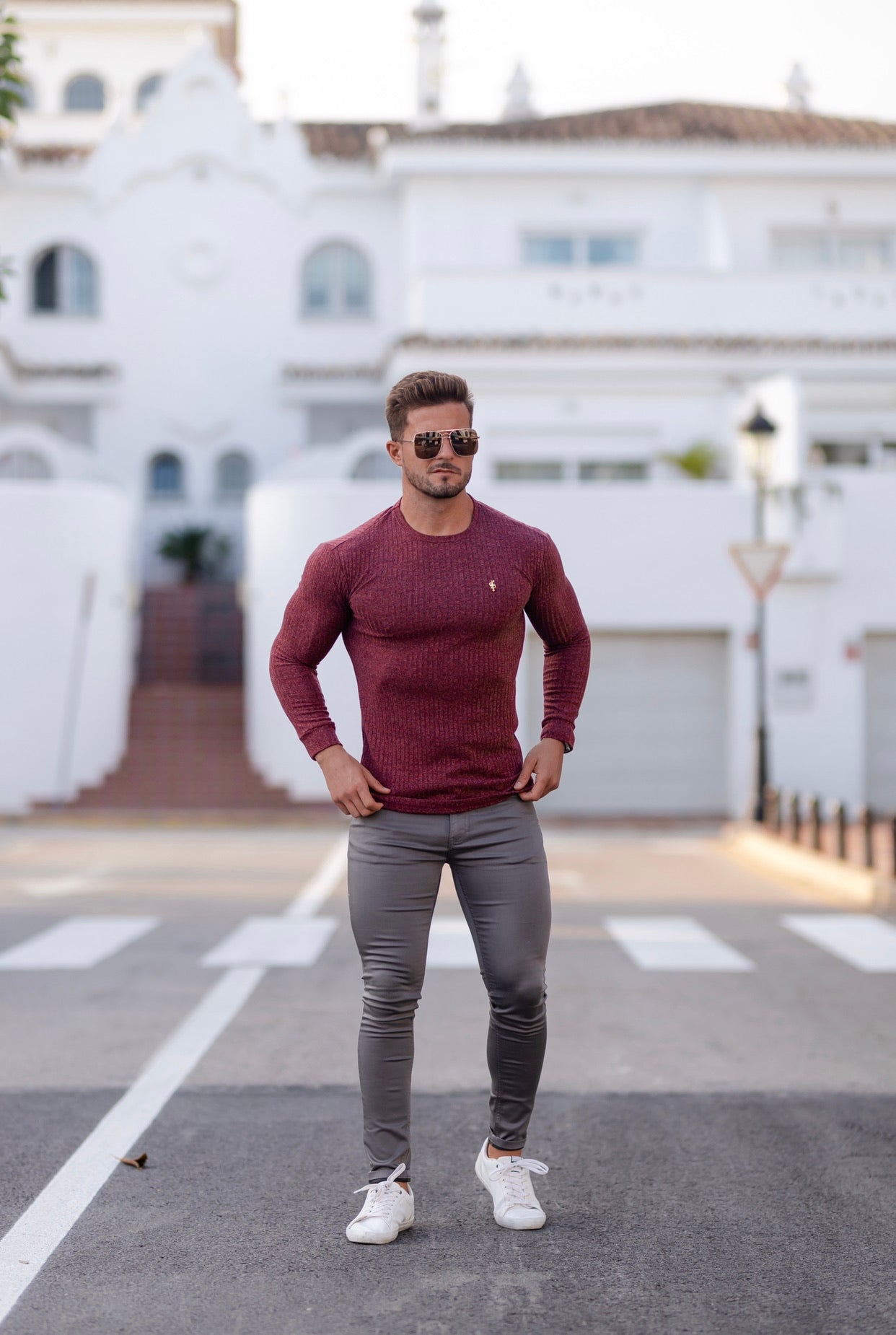 Classic Claret Ribbed Knit Jumper With Gold Metal Emblem - FSH538