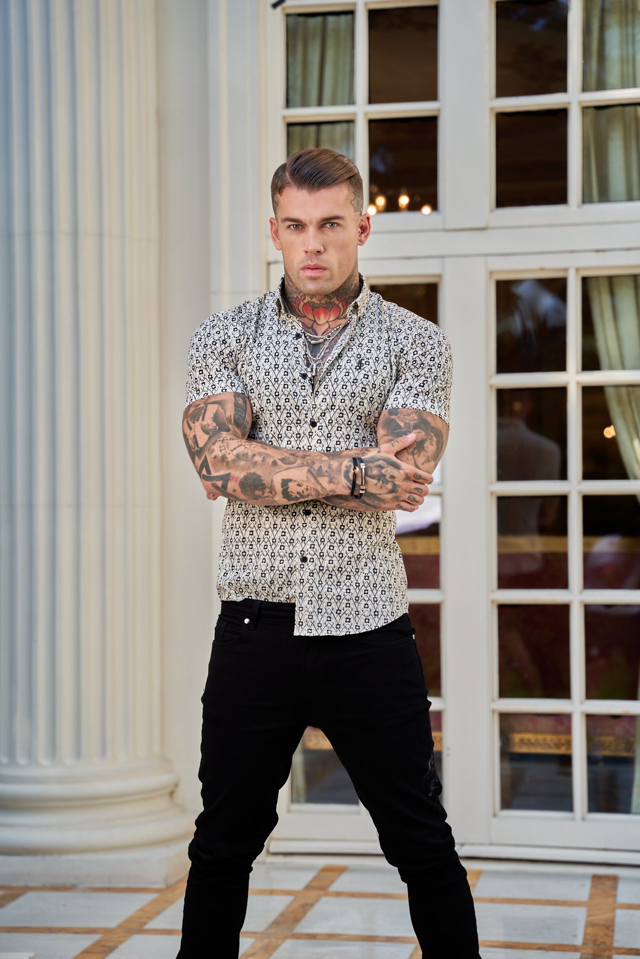 Super Slim Stretch Ecru / Black Geo Flower Print Short Sleeve with Button Down Collar - FS788