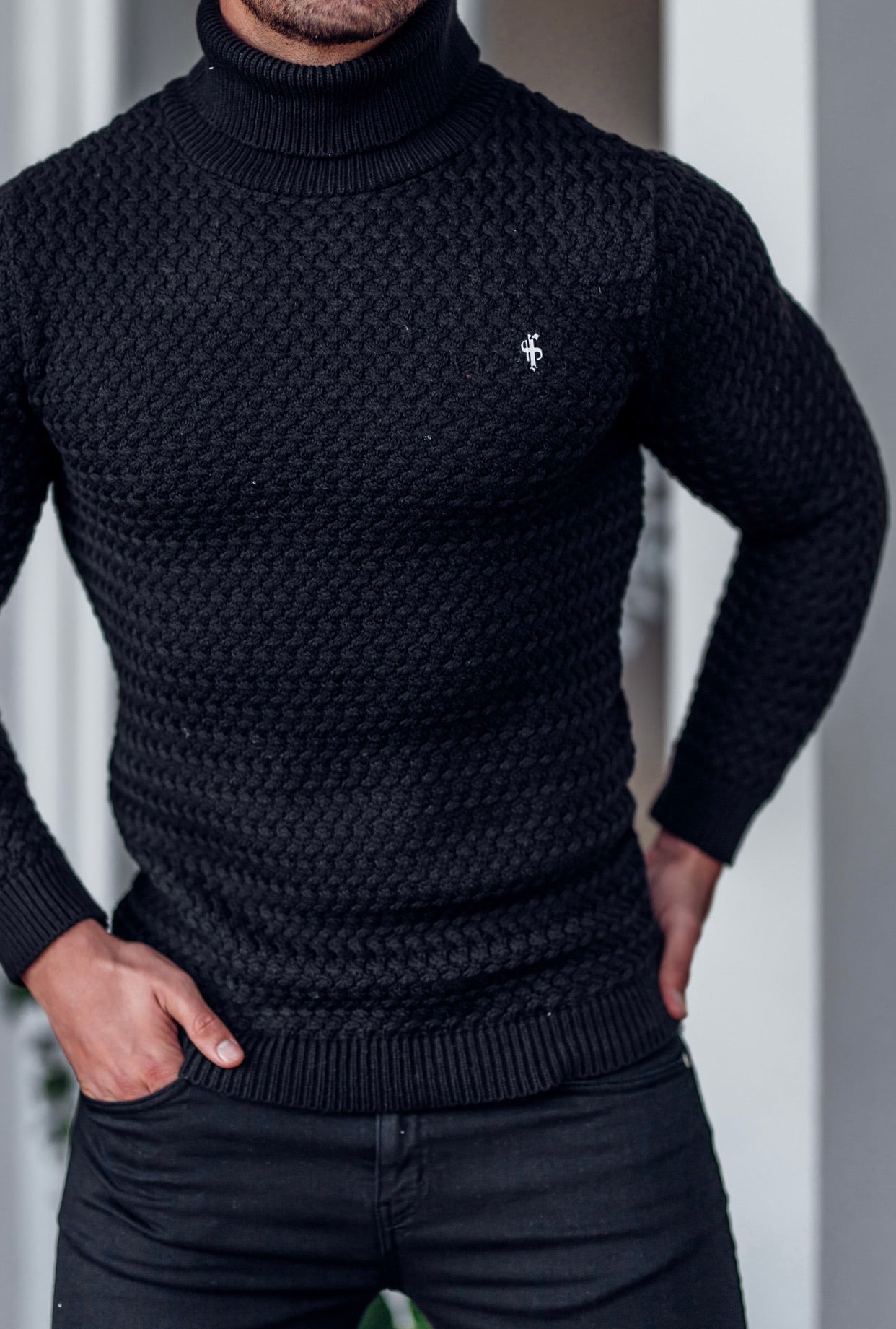 Black Knitted Roll Neck Weave Super Slim Jumper With Metal Decal - FSJ024