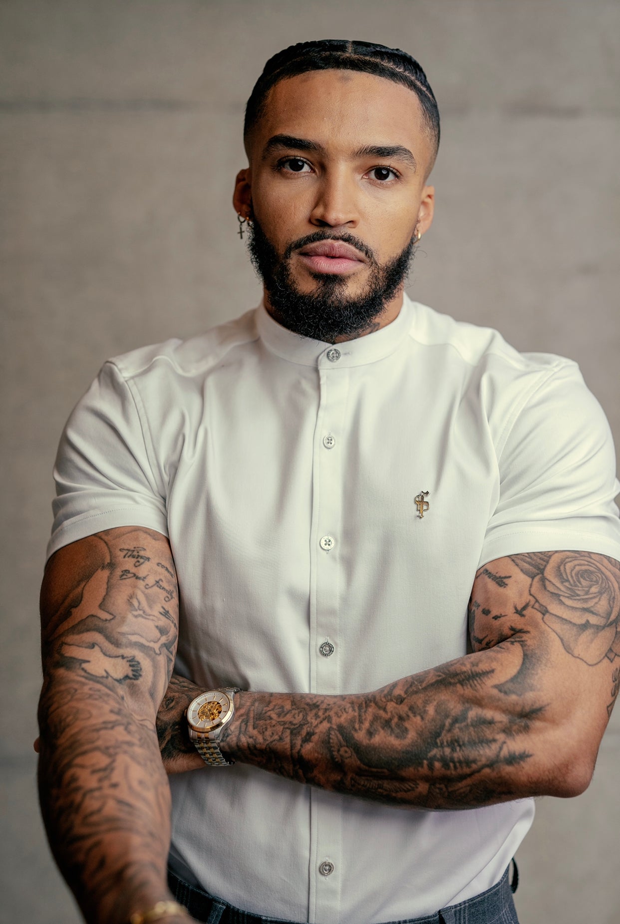 Super Slim Stretch White Denim Short Sleeve Grandad collar with Silver Metal Buttons and Decal Emblem - FS762