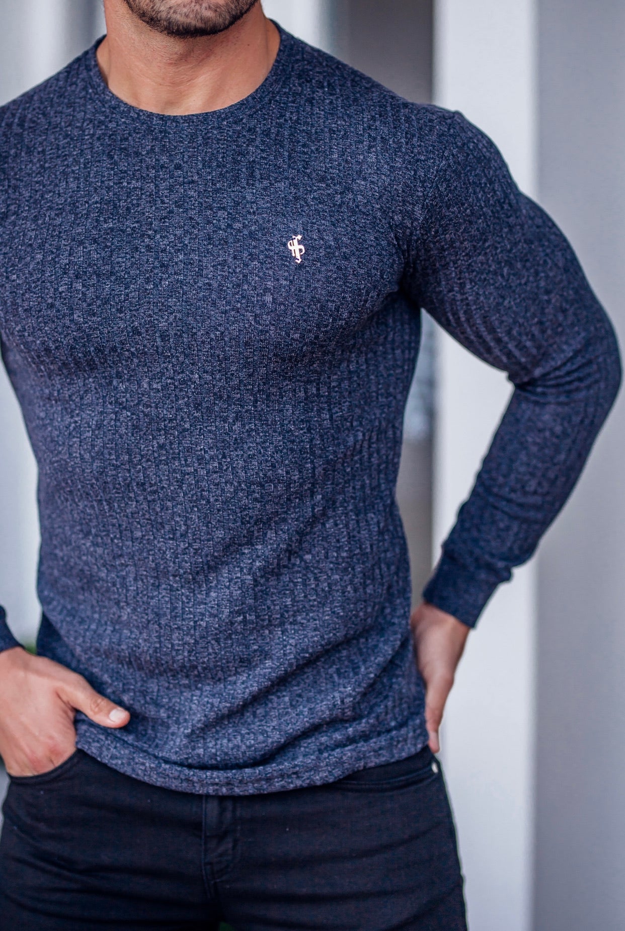Classic Navy Ribbed Knit Jumper With Gold Emblem - FSH539